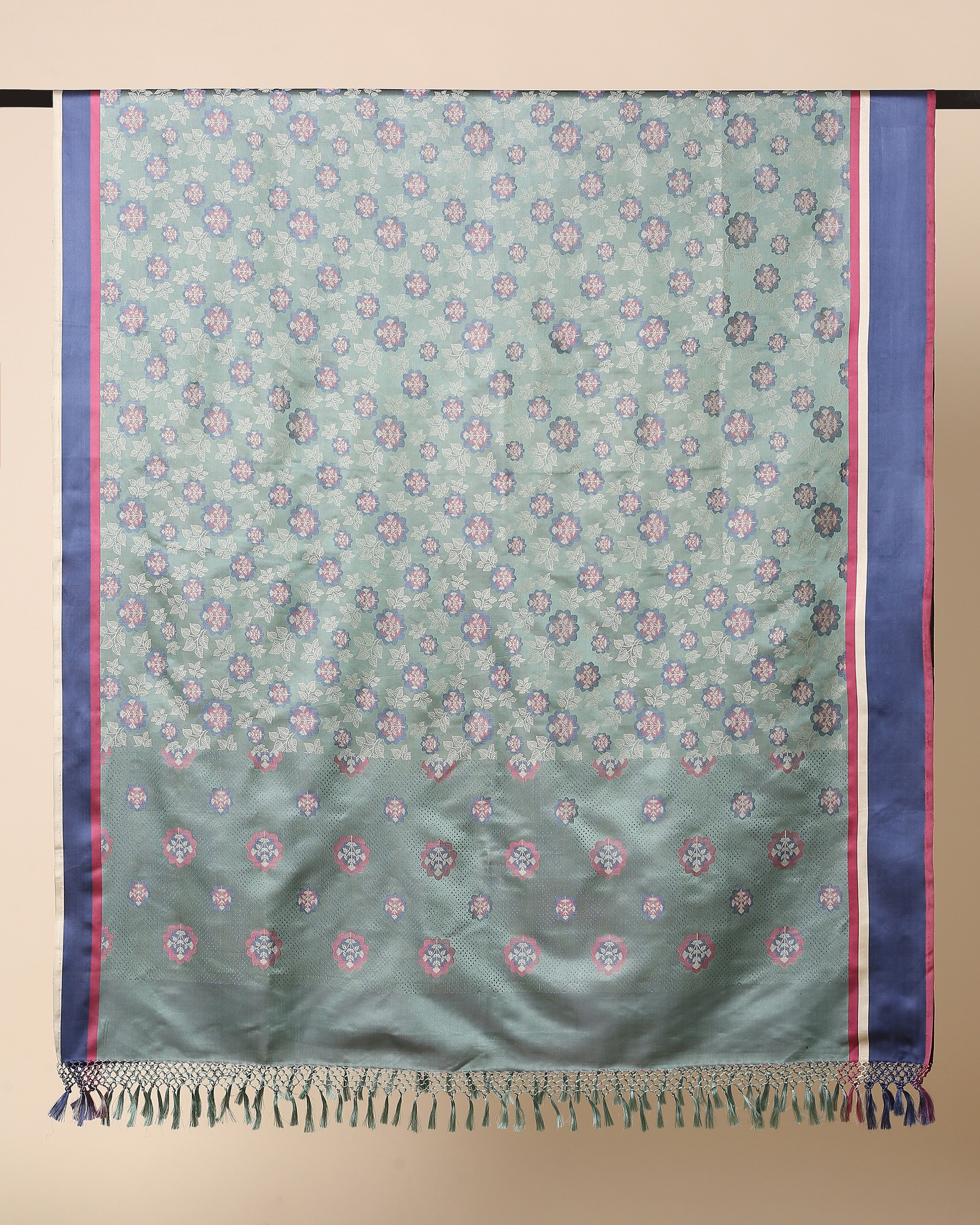 Seola Banarasi Tanchoi Silk Dupatta