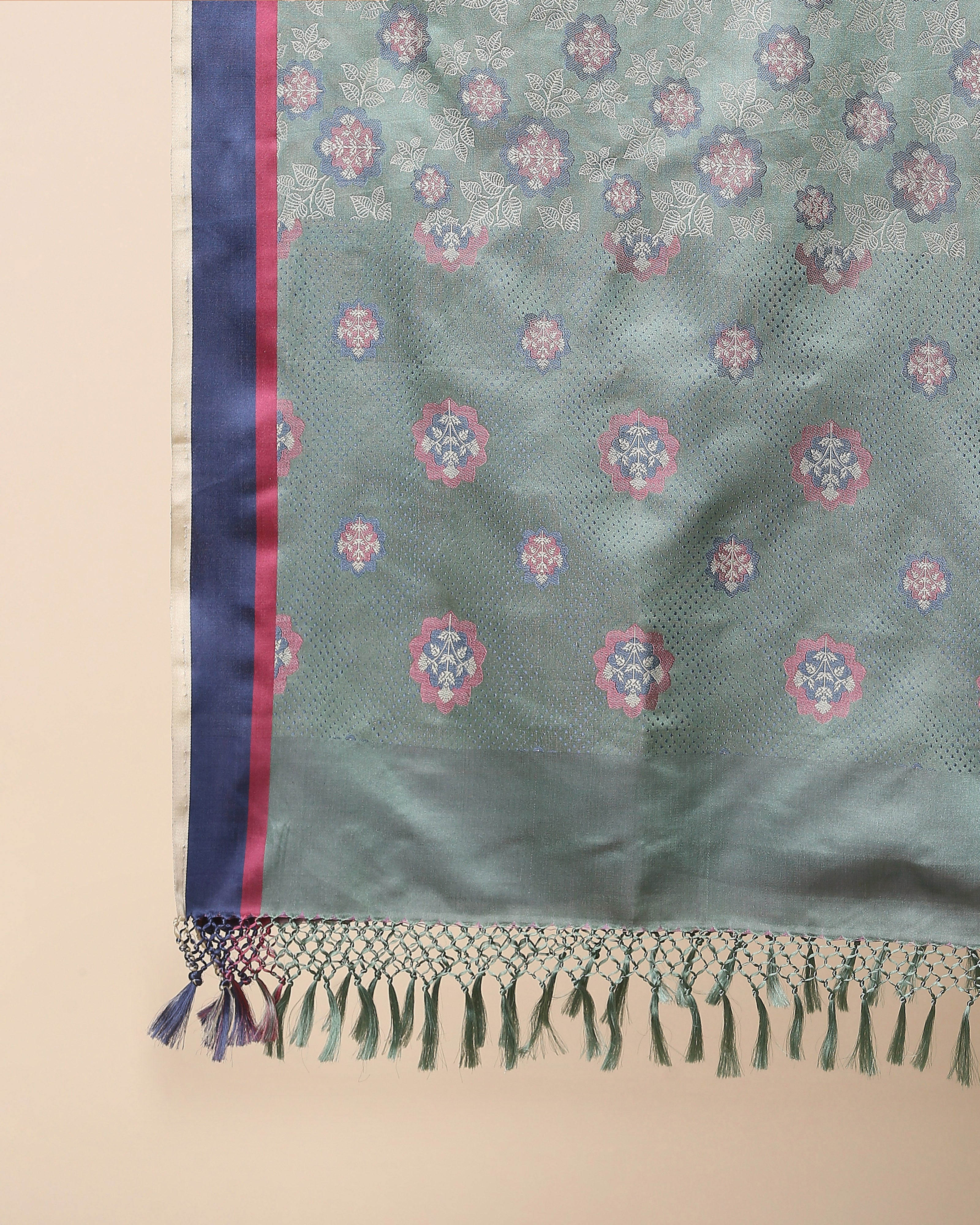 Seola Banarasi Tanchoi Silk Dupatta