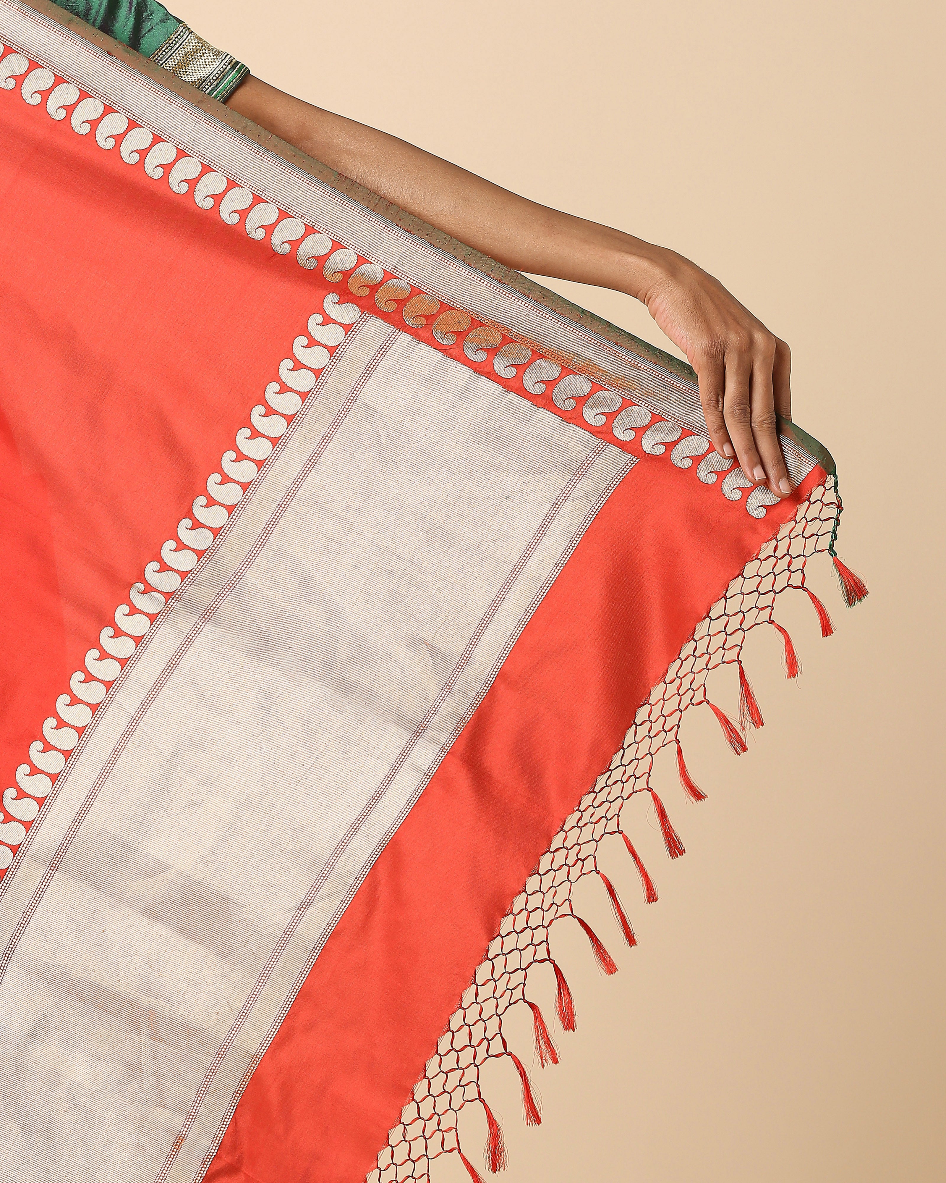 Sreya Banarasi Kadwa Silk Saree