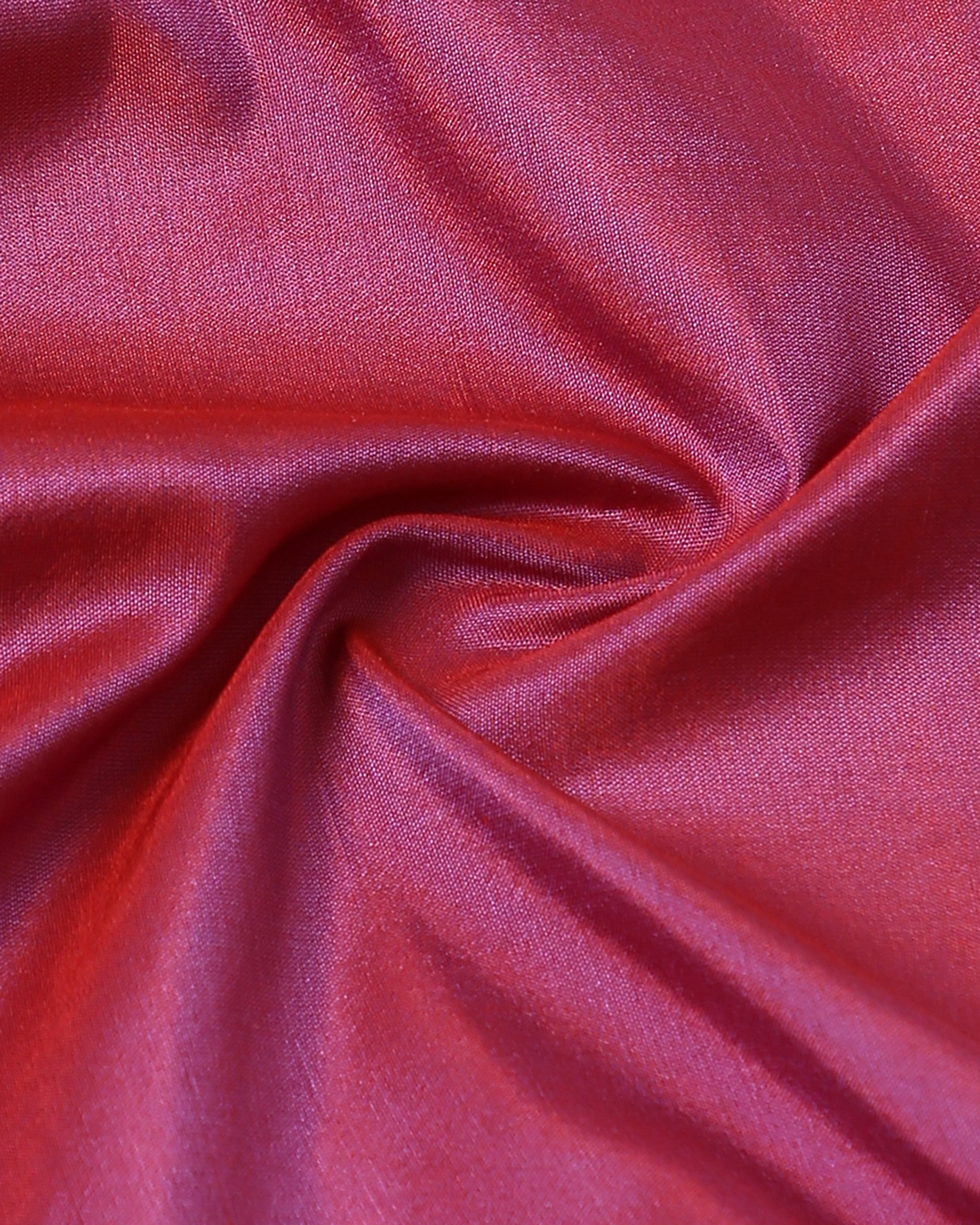 Sreya Banarasi Kadwa Silk Saree