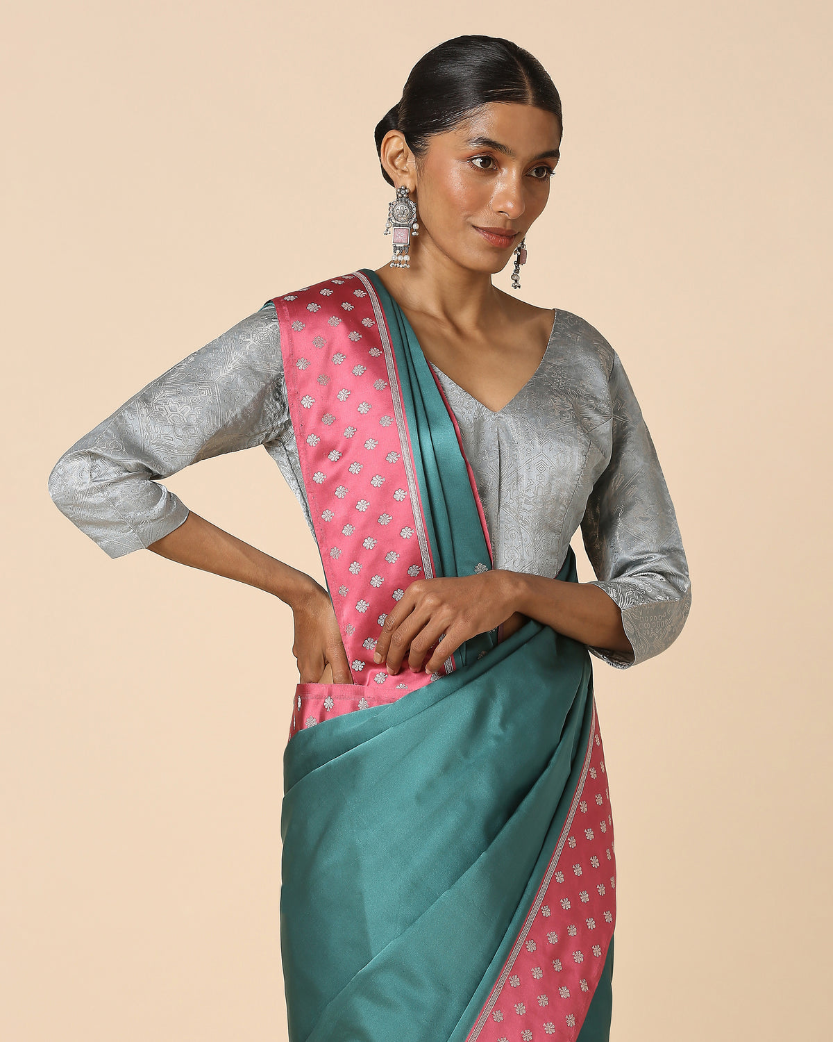 Harleen Banarasi Tanchoi And Kadwa Silk Saree