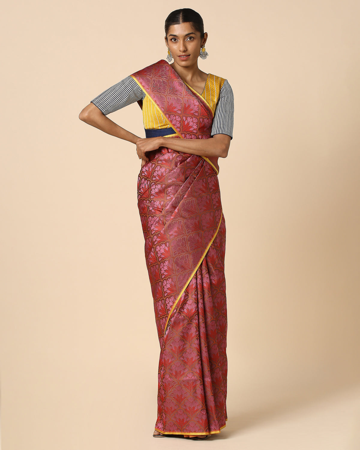 Siya Banarasi Tanchoi Silk Saree