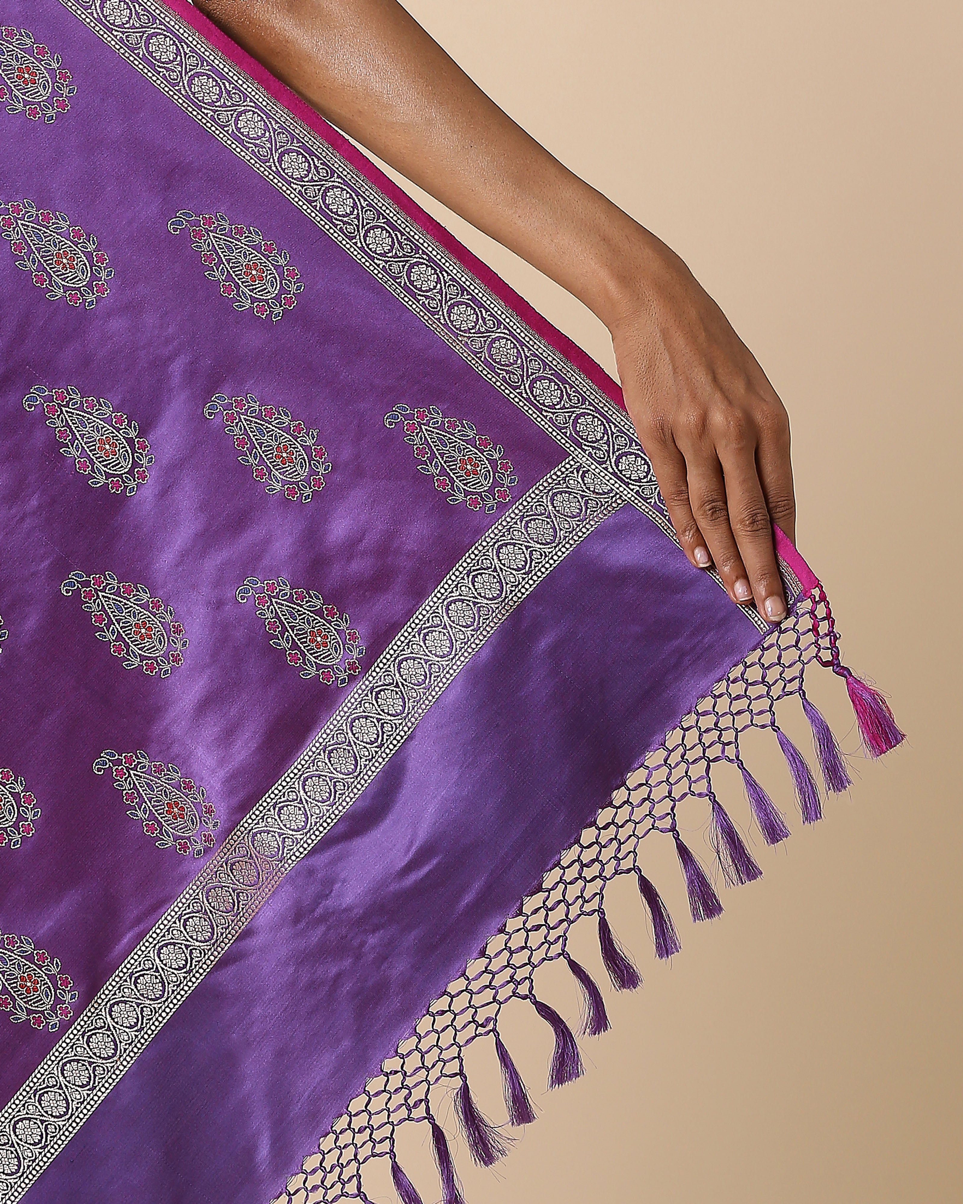 Dorothi Banarasi Tanchoi And Kadwa Silk Saree