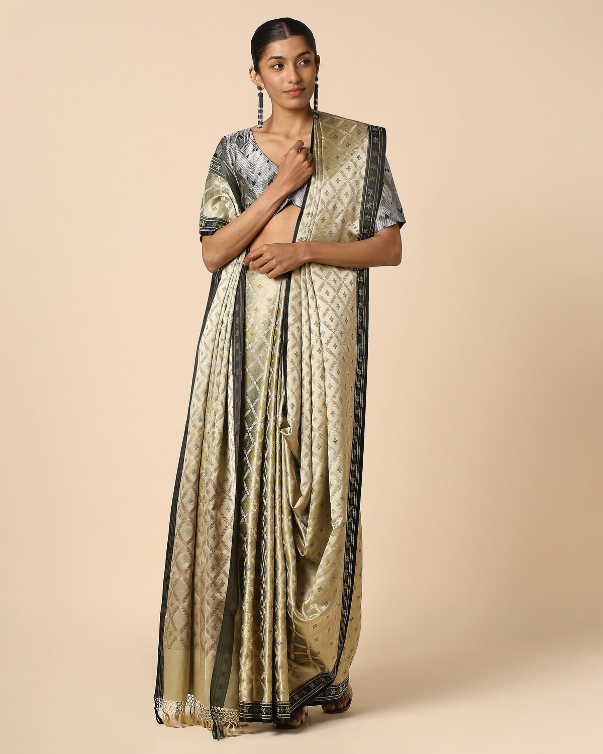 Ambuja Banarasi Tanchoi Silk Saree