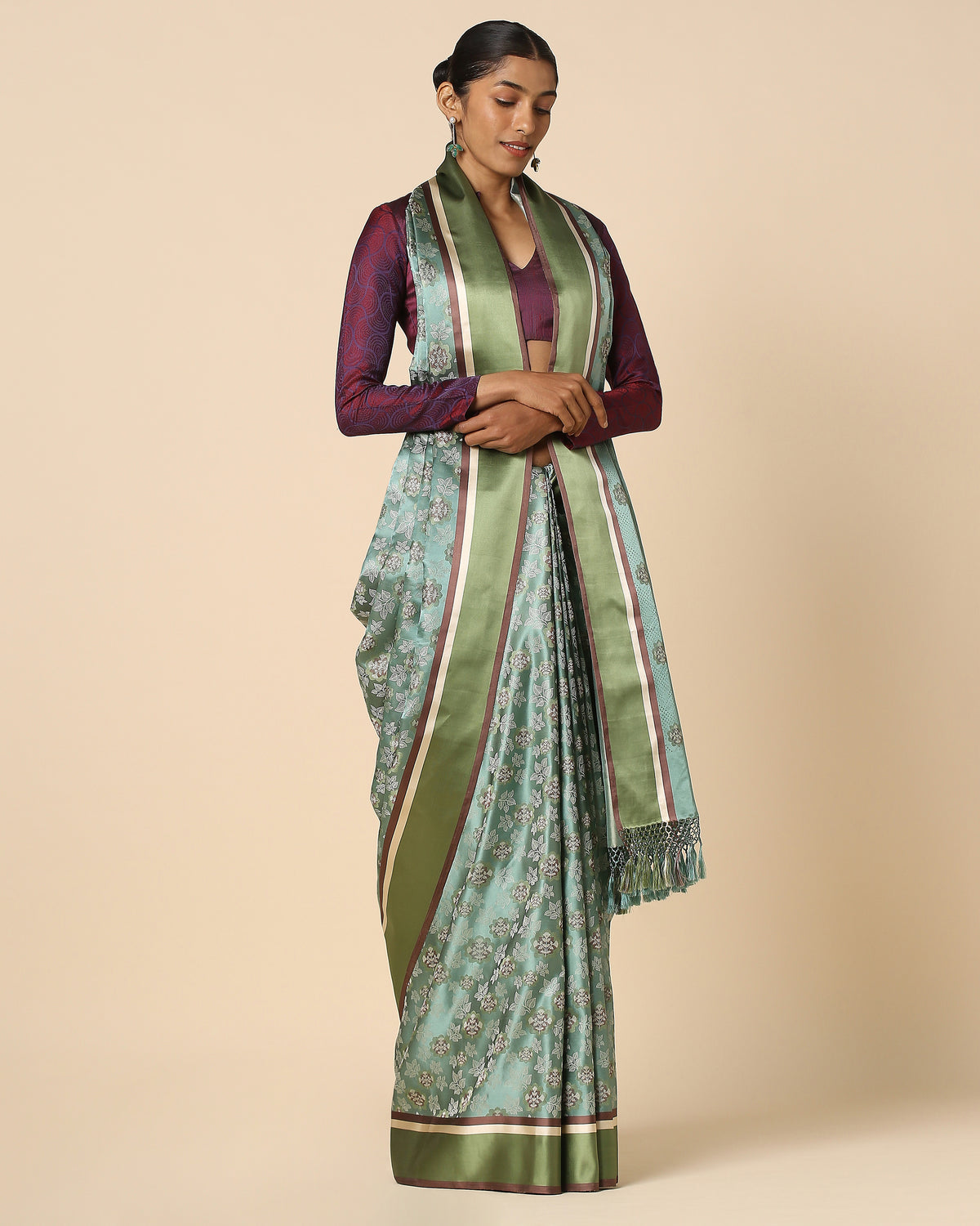 Seola Banarasi Tanchoi Silk Saree
