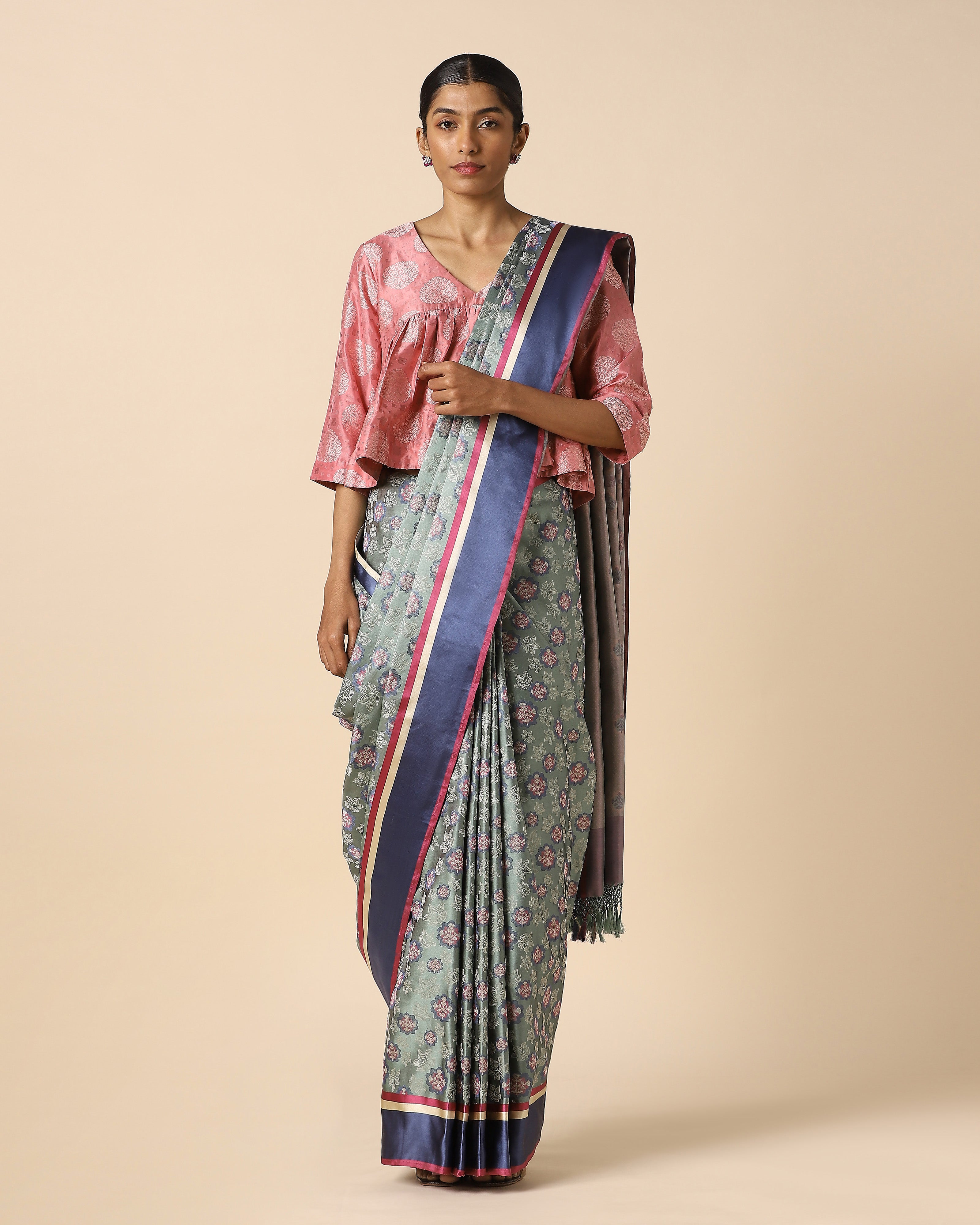 Seola Banarasi Tanchoi Silk Saree