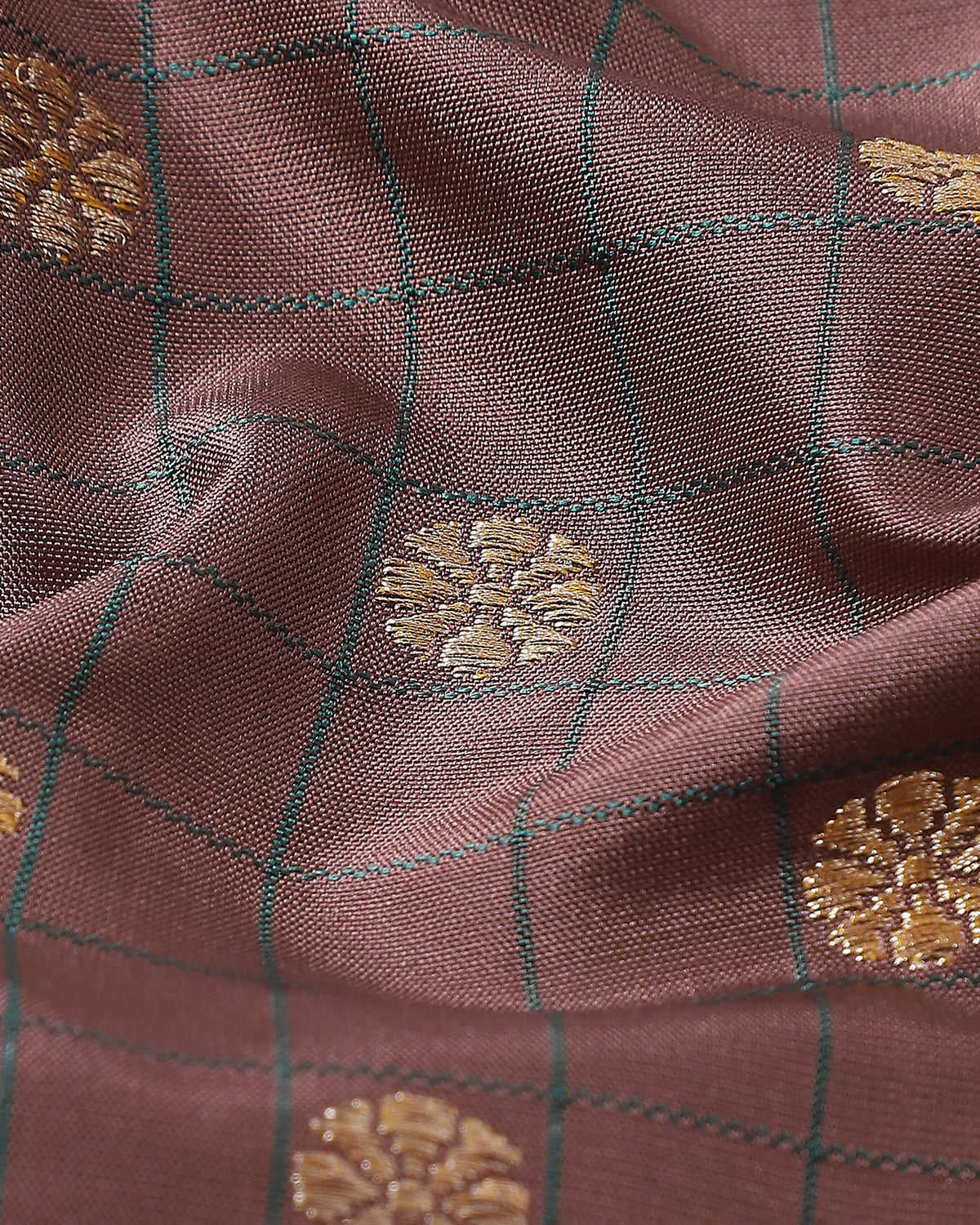 Saulika Banarasi Kadwa Silk Saree