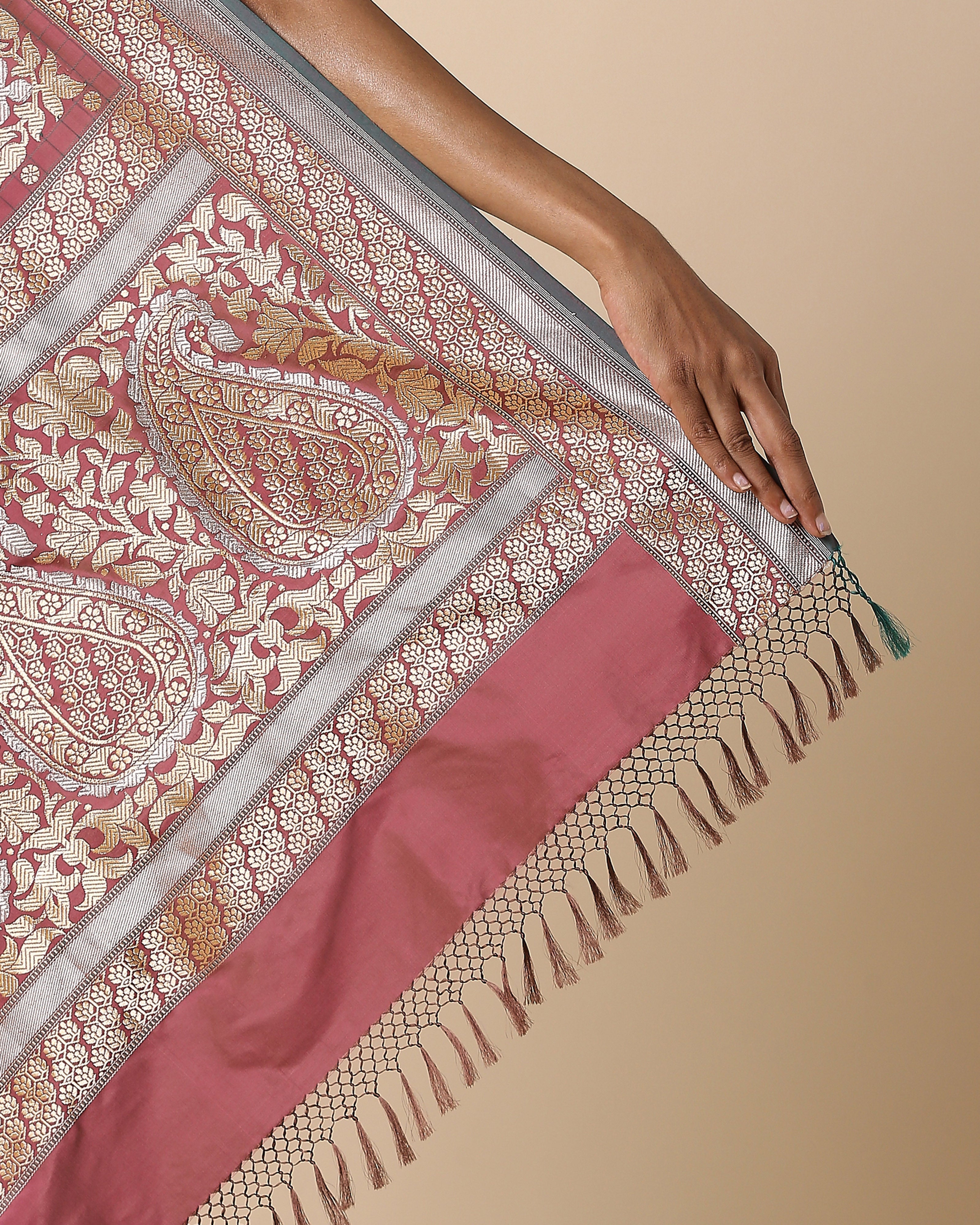 Saulika Banarasi Kadwa Silk Saree