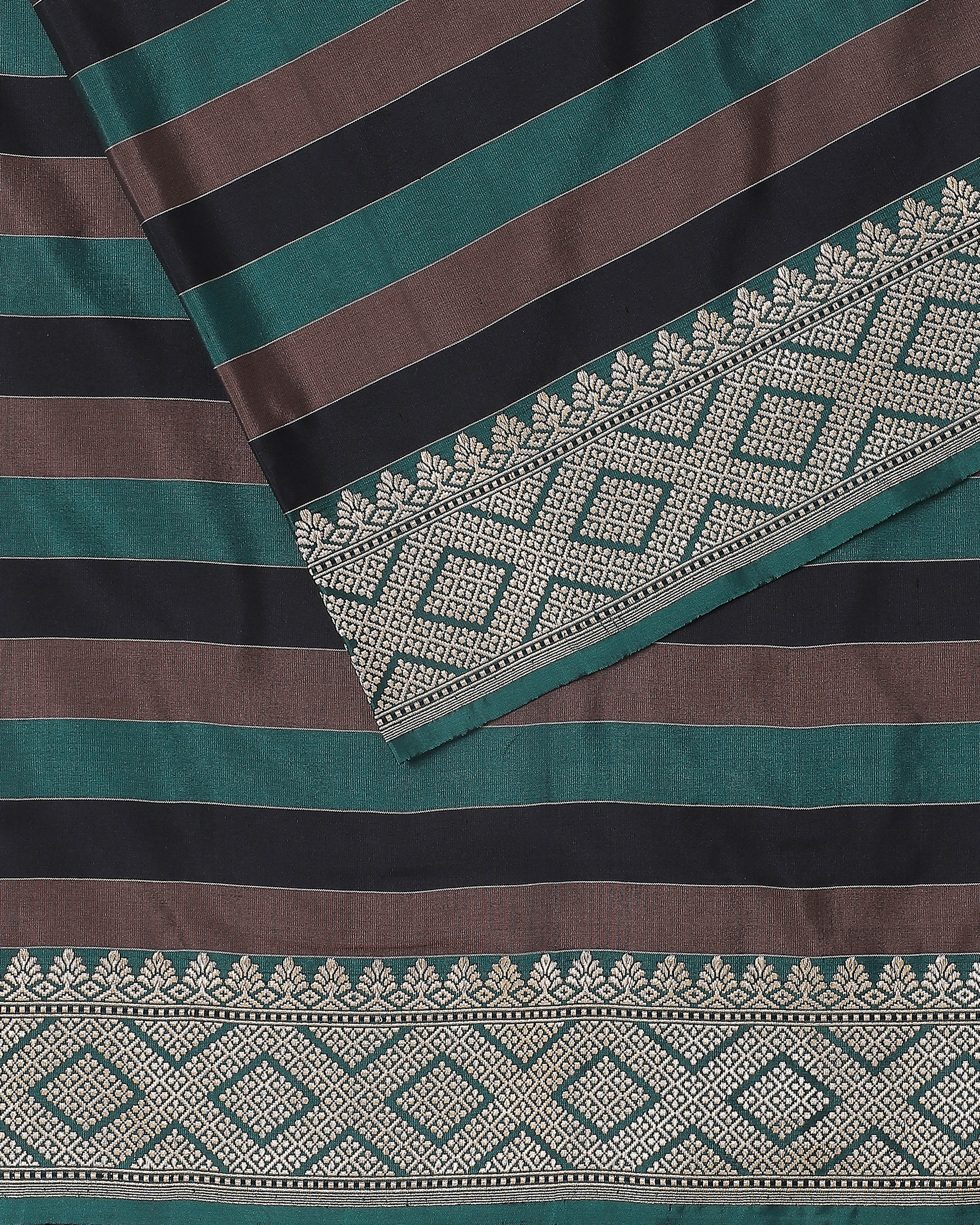 Samina Banarasi Kadwa Silk Saree