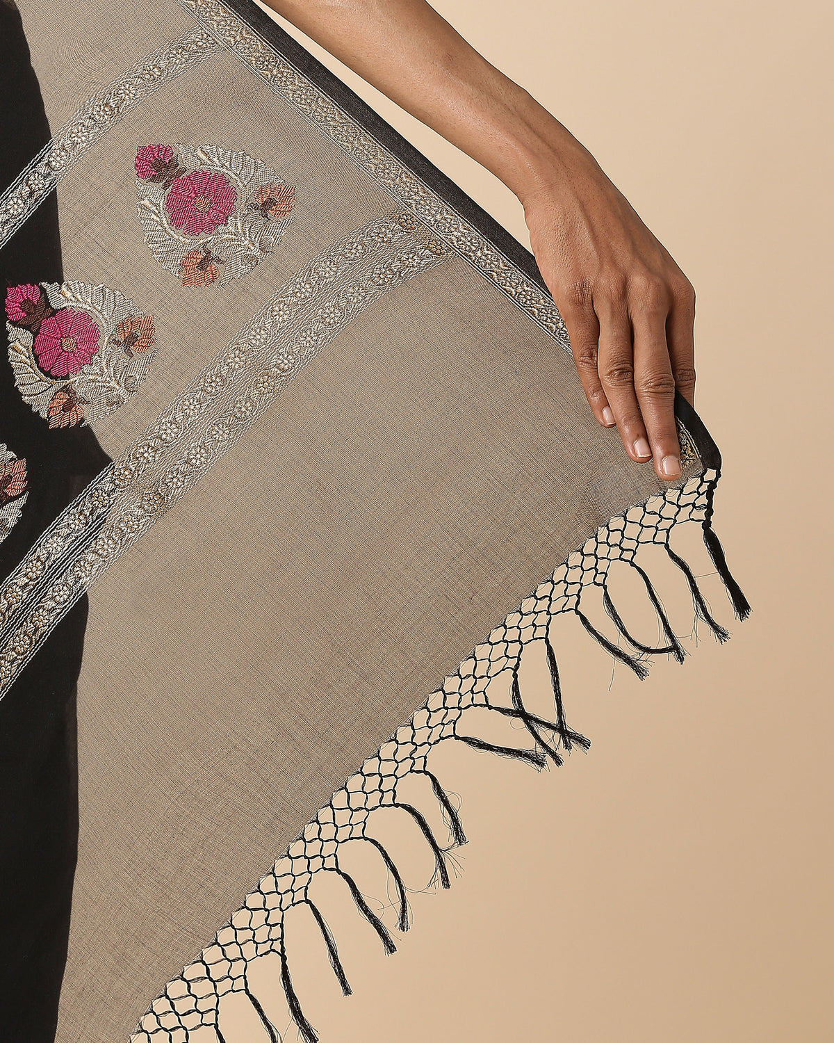 Yakshini Banarasi Kadwa Cotton Saree