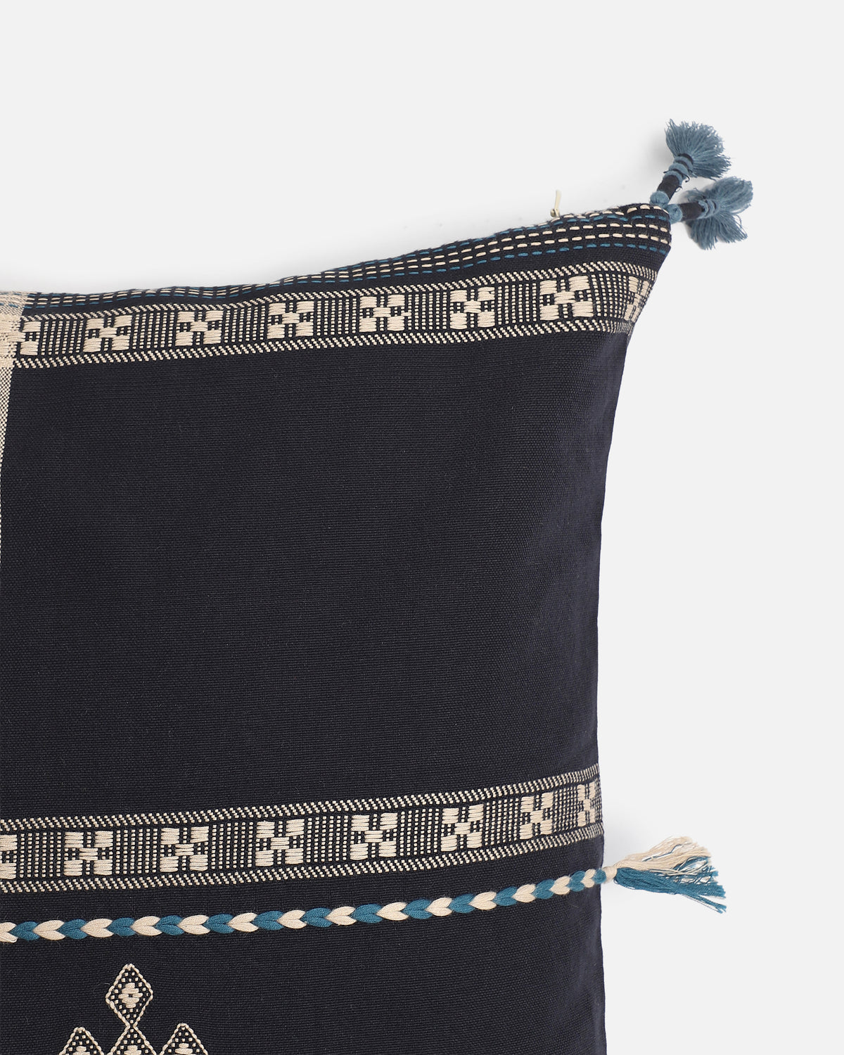 Matiari Bhujodi Extra Weft Cotton Cushion Cover
