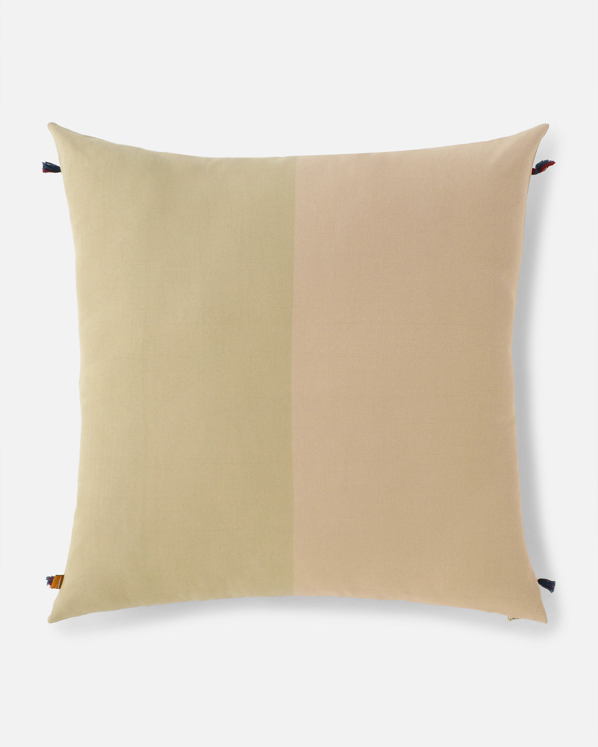 Tanga Bhujodi Tangalia Cotton Cushion Cover