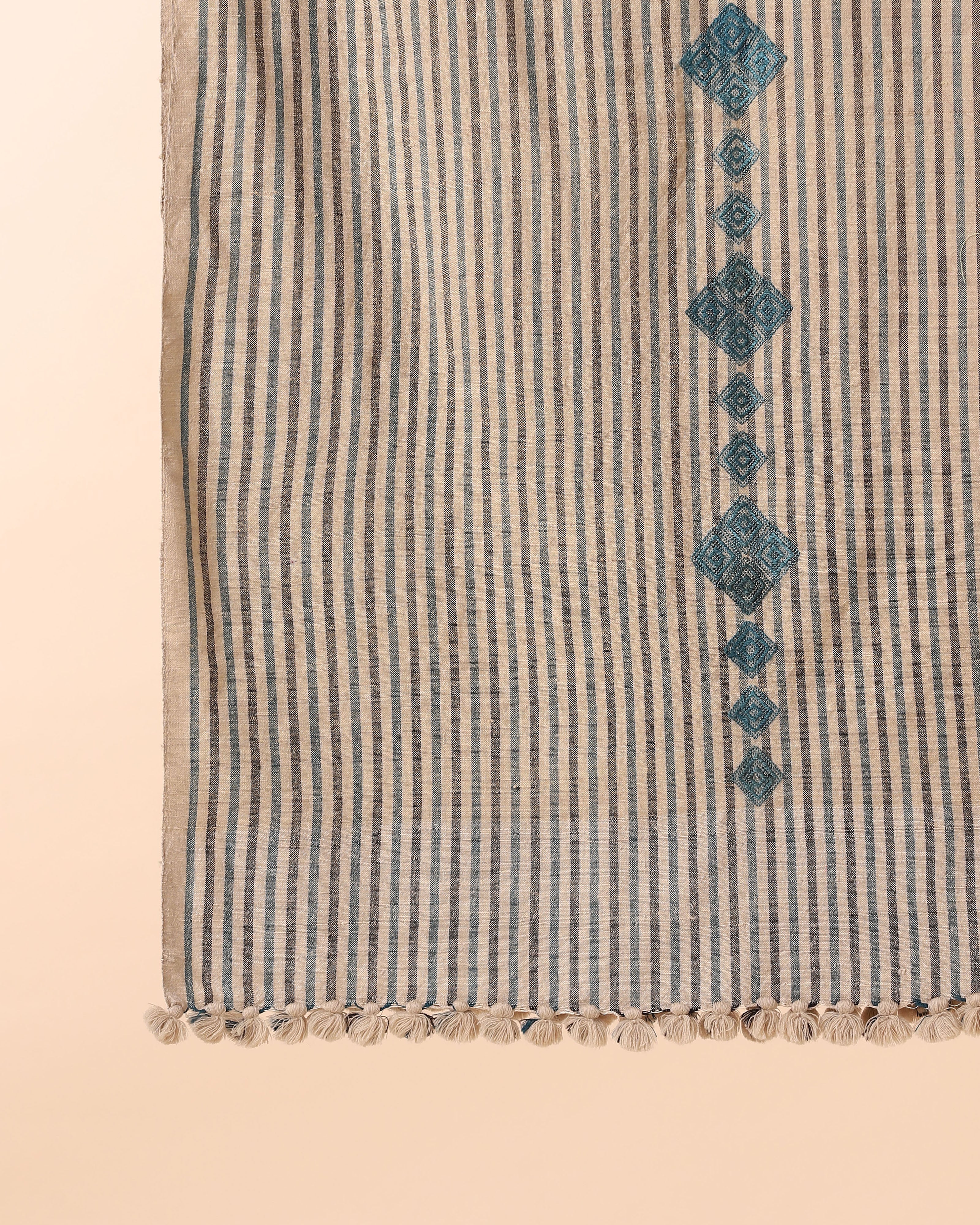 Raharki Bhujodi Extra Weft Wool Silk Stole