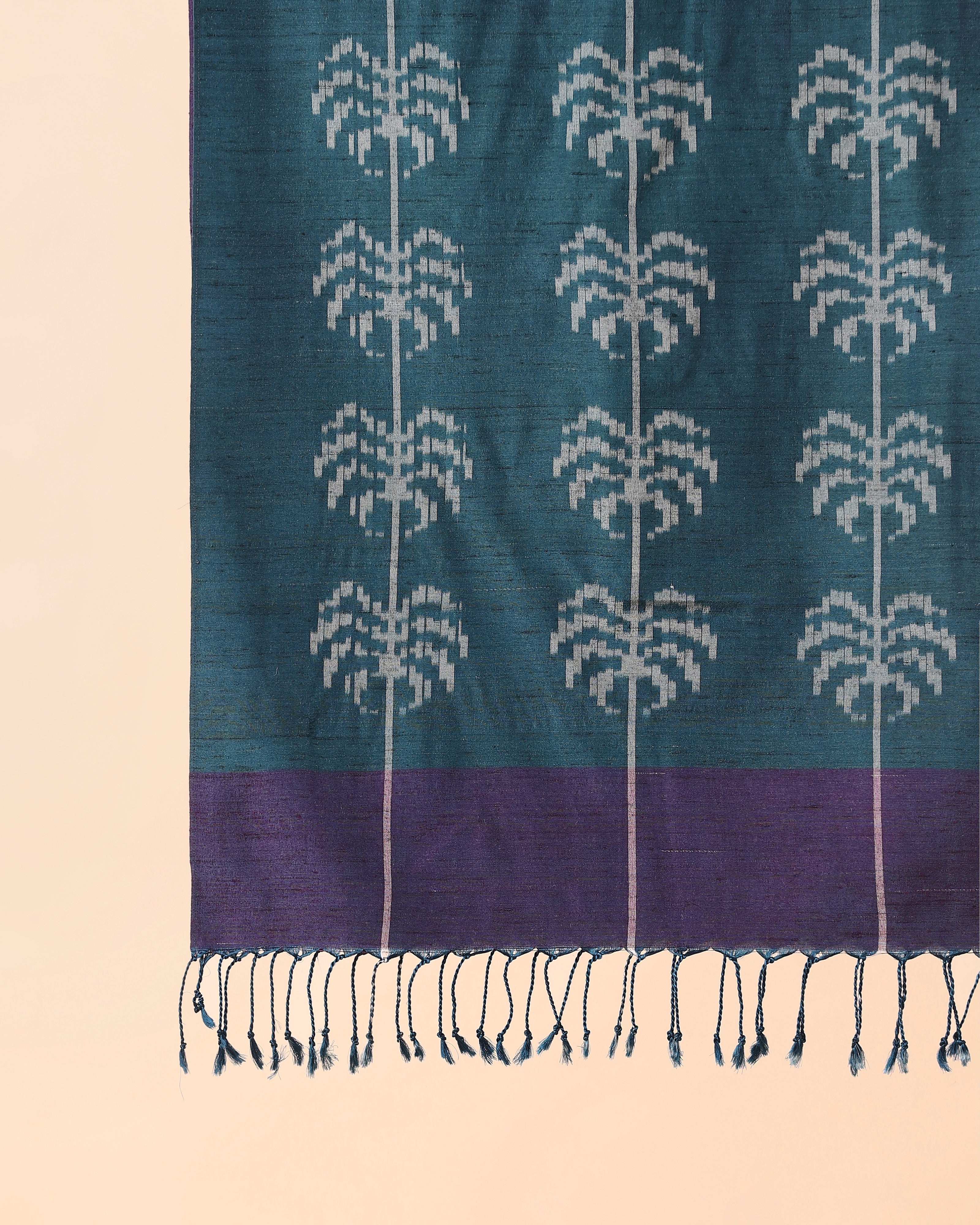 Panna Pochampally Warp Ikat Silk Stole