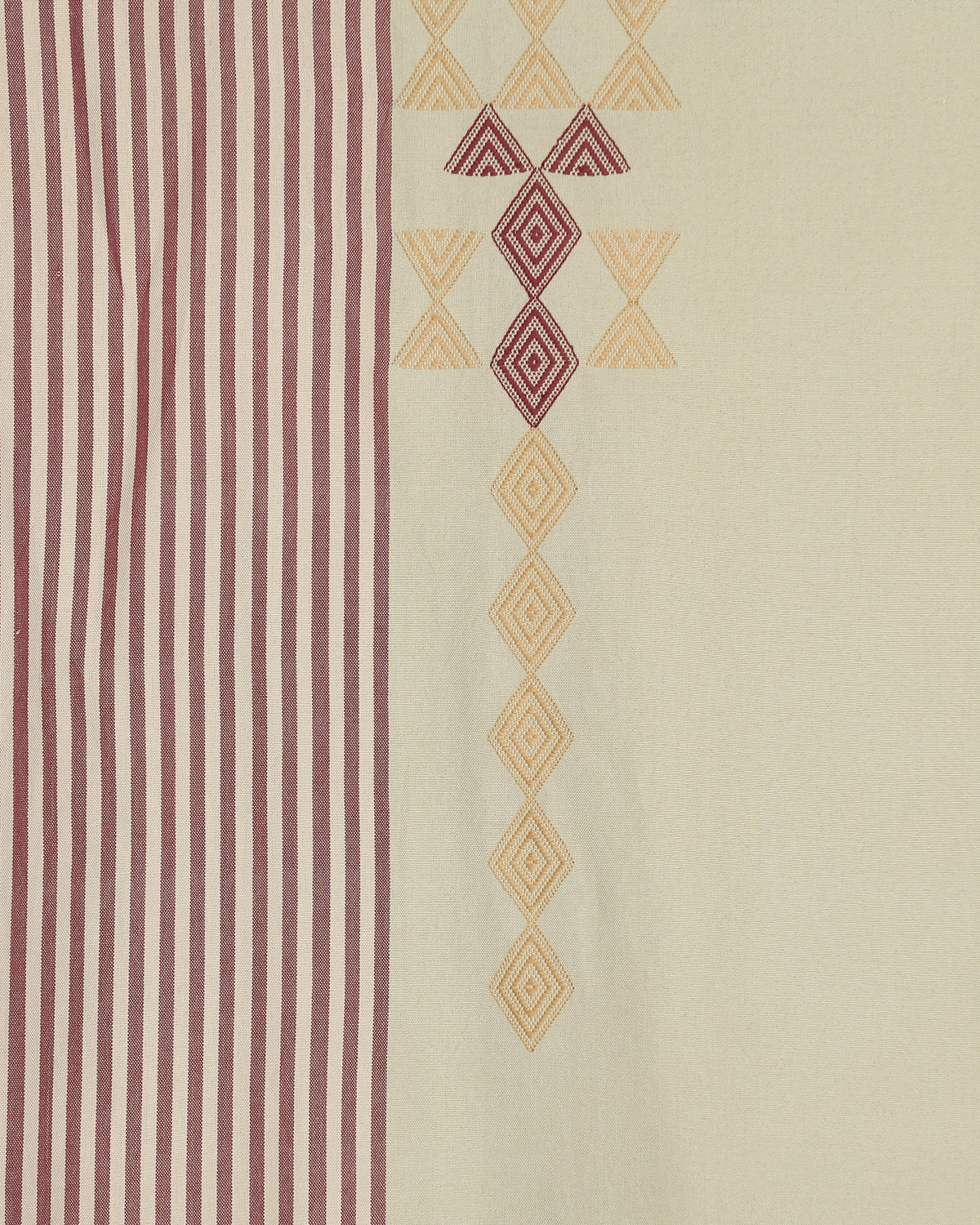 Leo Bhujodi Extra Weft Cotton Table Cover