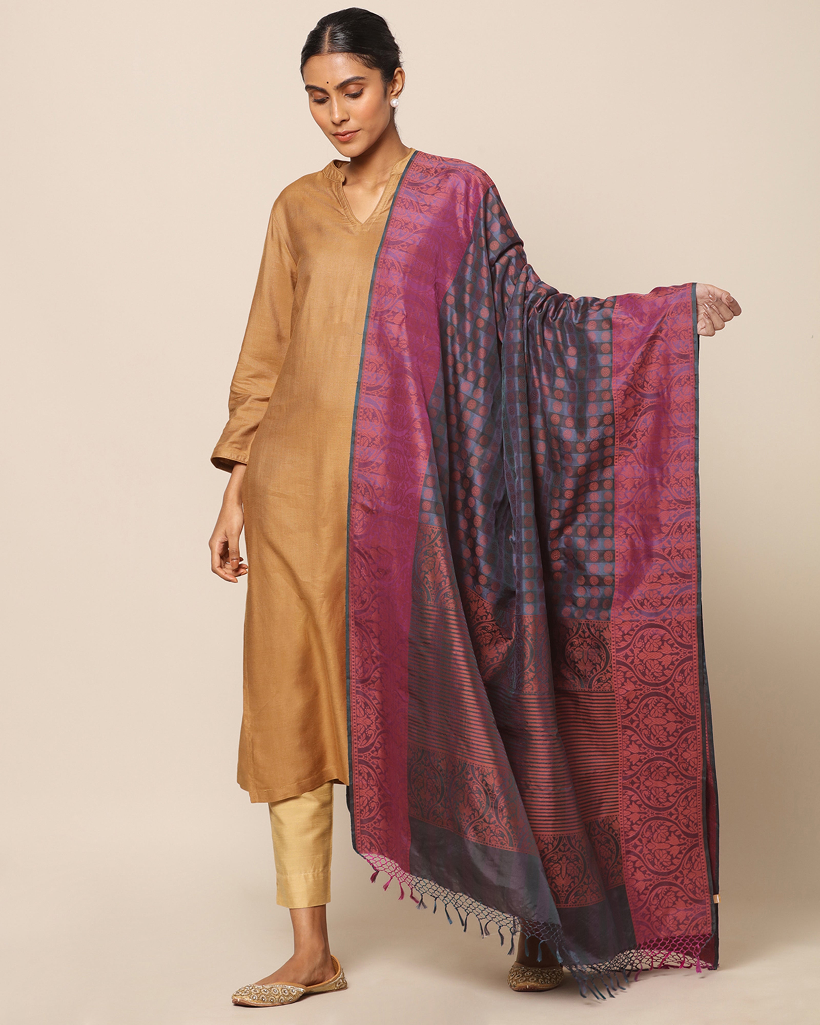 Nargis Banarasi Fekwa Silk Dupatta