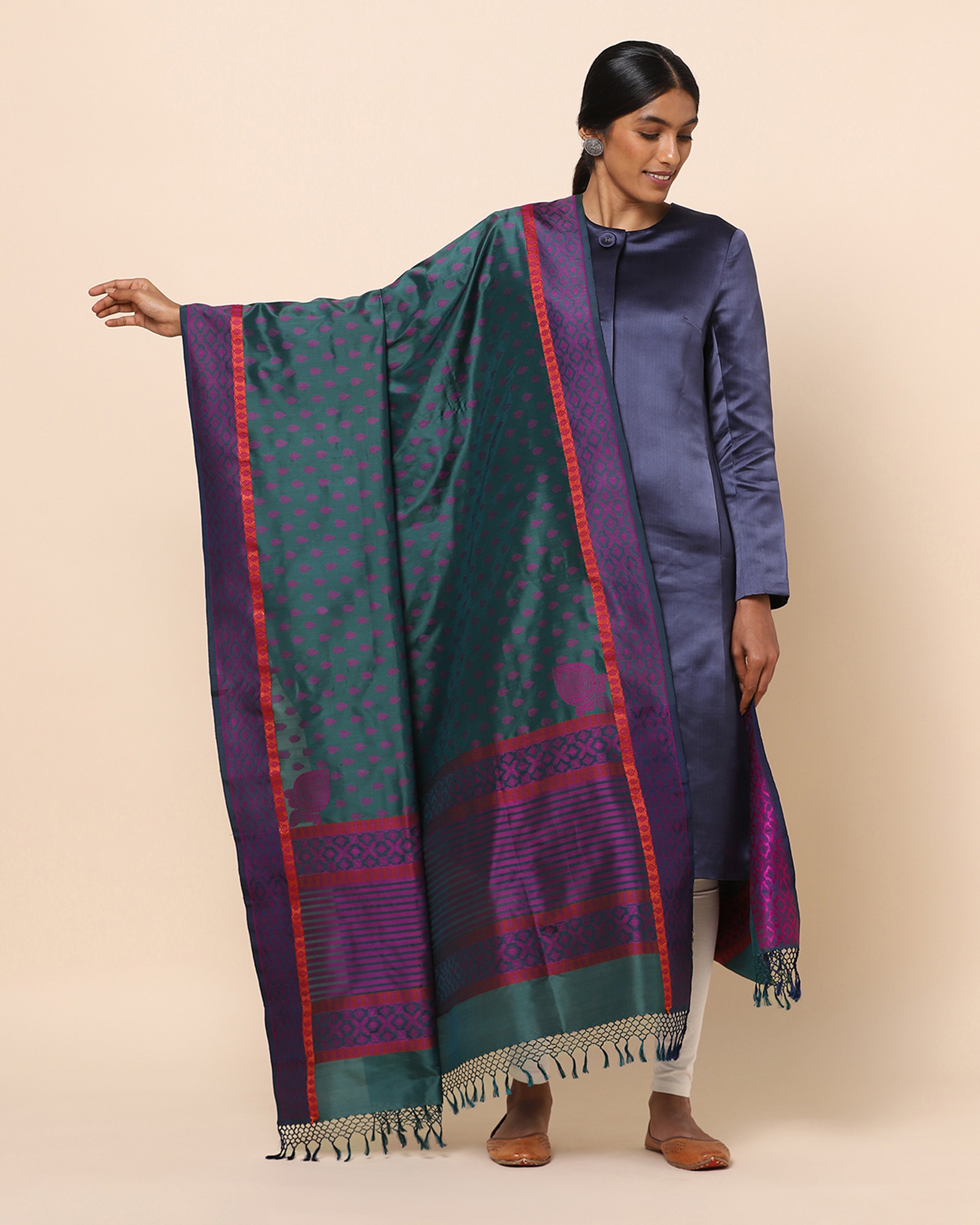 Lucknow Banarasi Fekwa Silk Dupatta