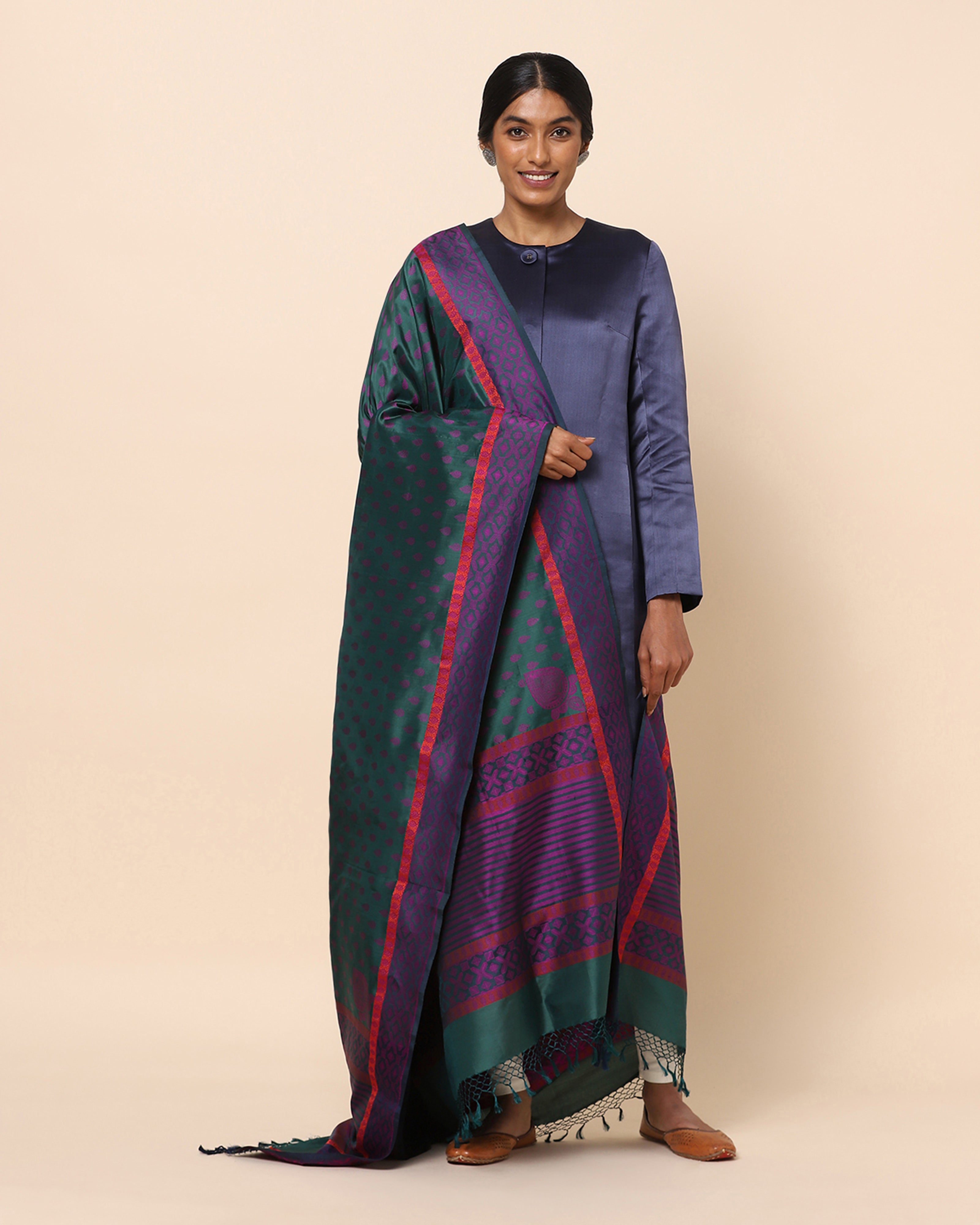 Lucknow Banarasi Fekwa Silk Dupatta