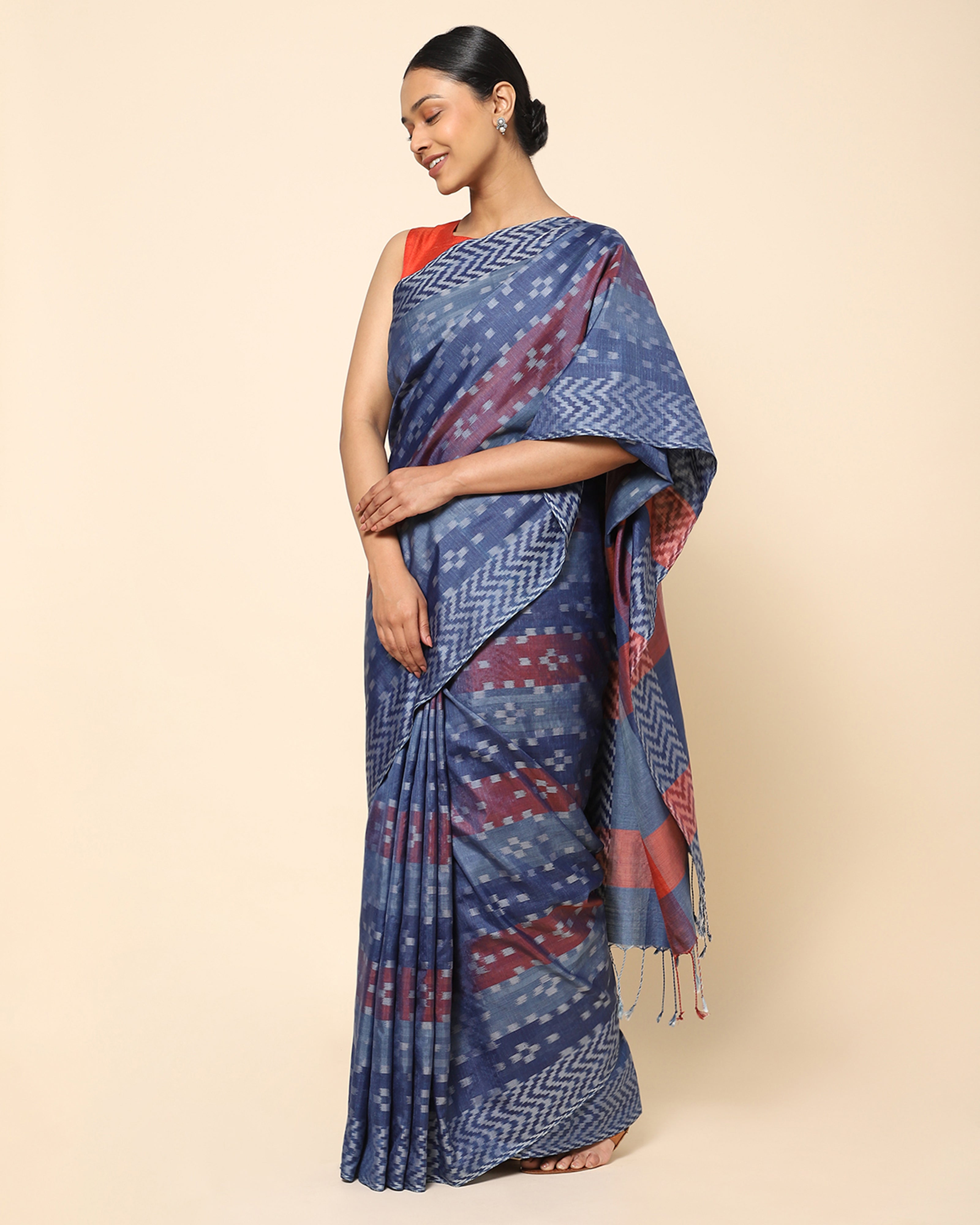 Vardhaman Pochampally Warp Ikat Silk Saree