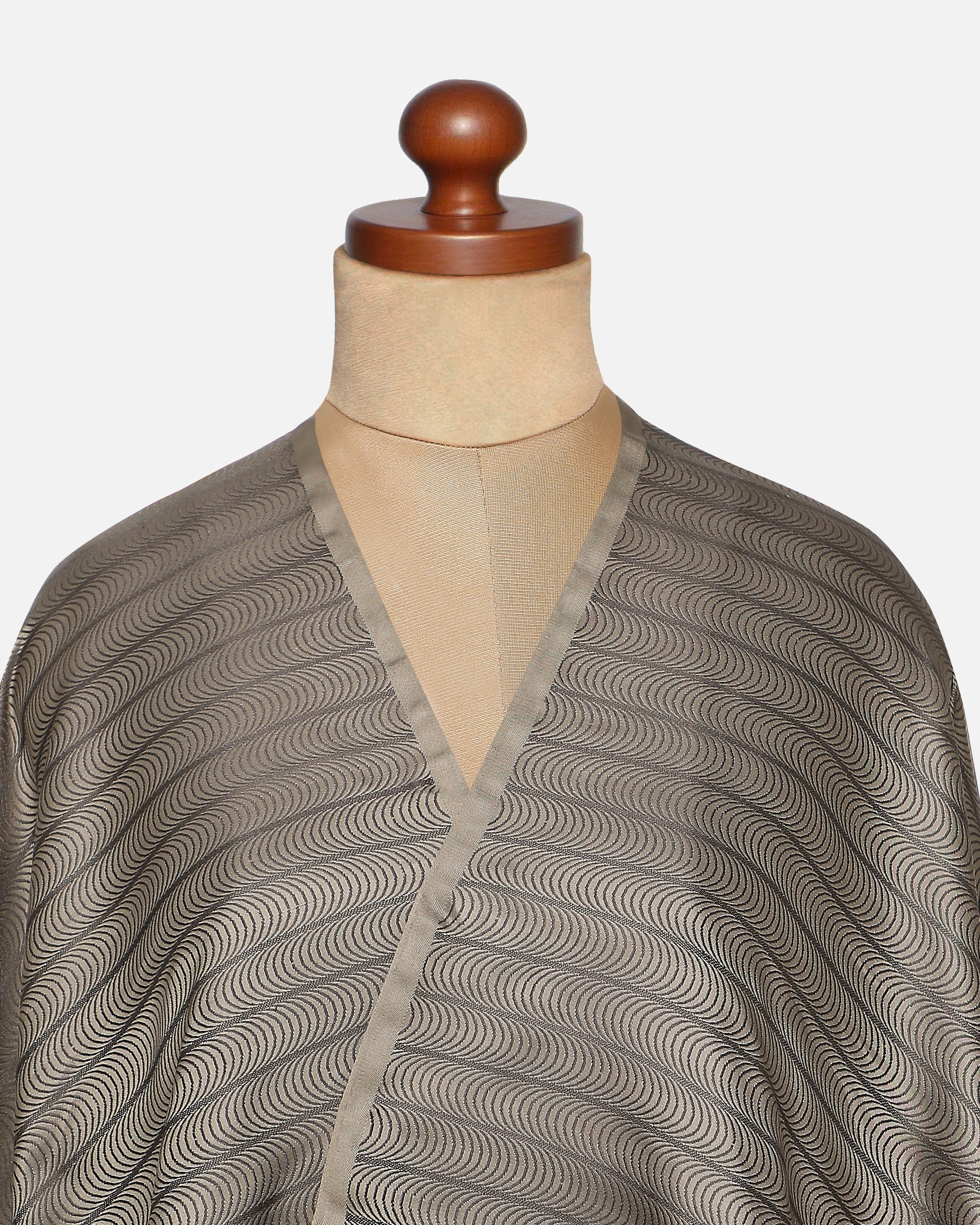 Mala Banarasi Tanchoi Silk Suit Fabric