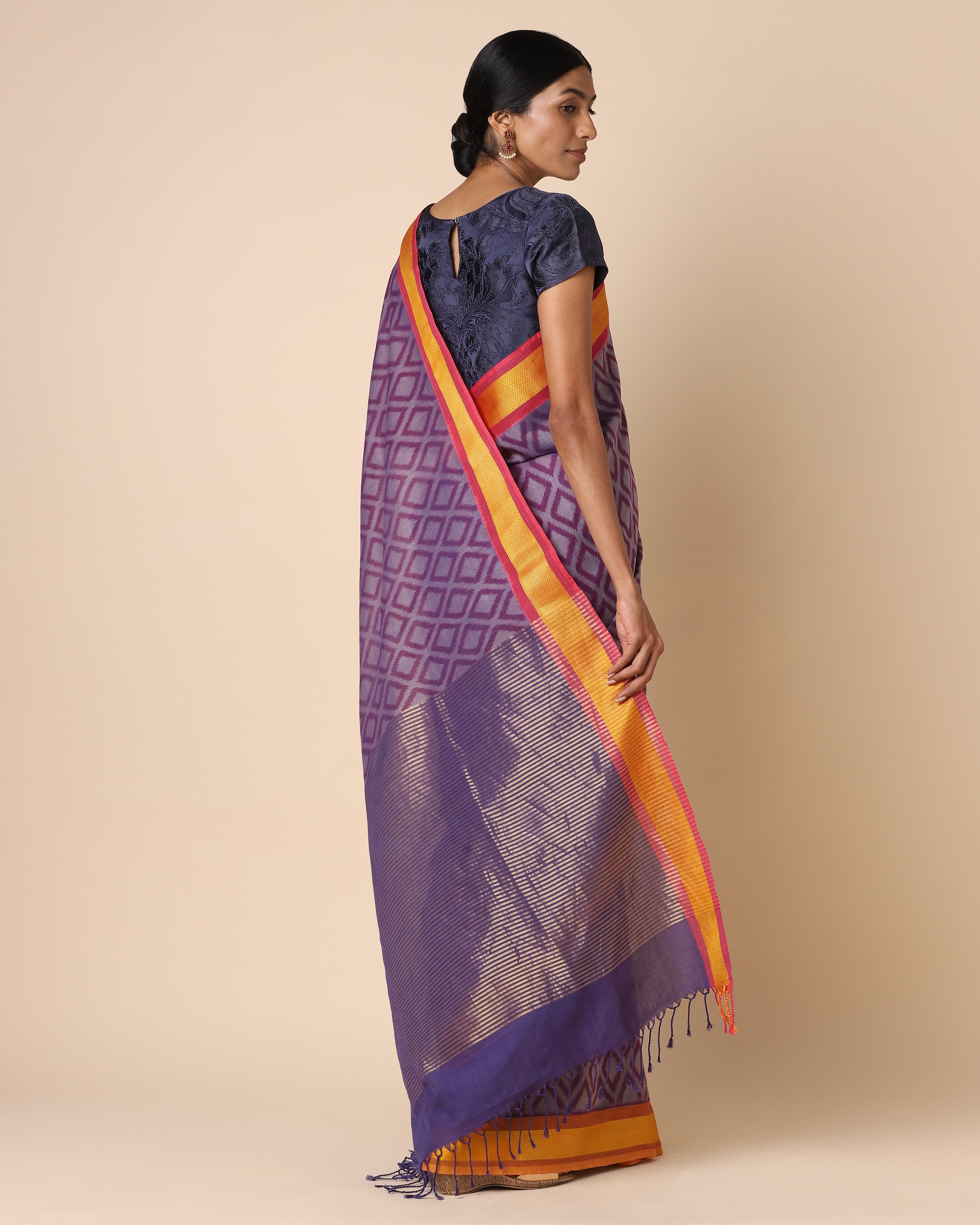 Gheethi Pochampally Weft Ikat Cotton Saree