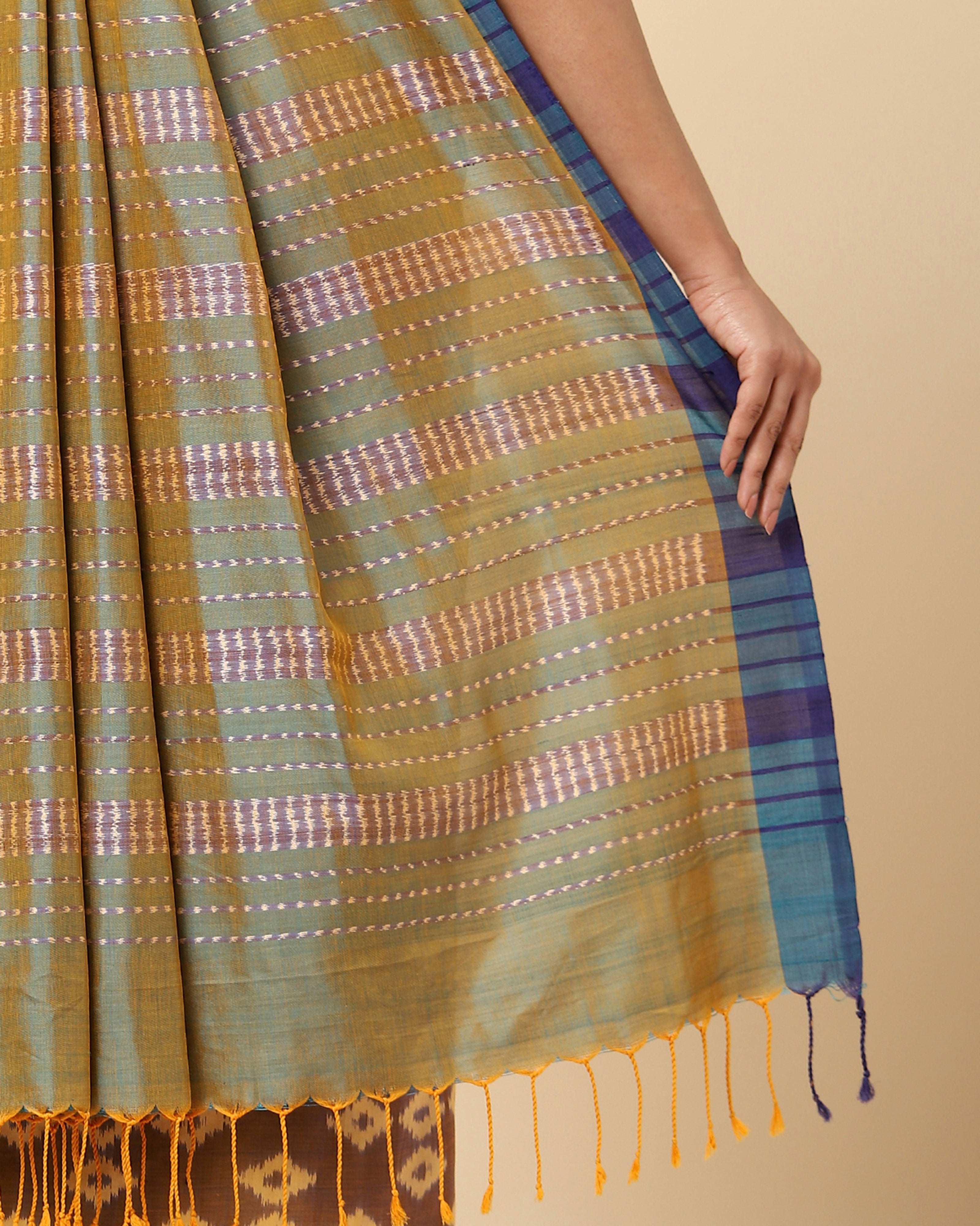 Dwiti Pochampally Weft Ikat Cotton Silk Saree
