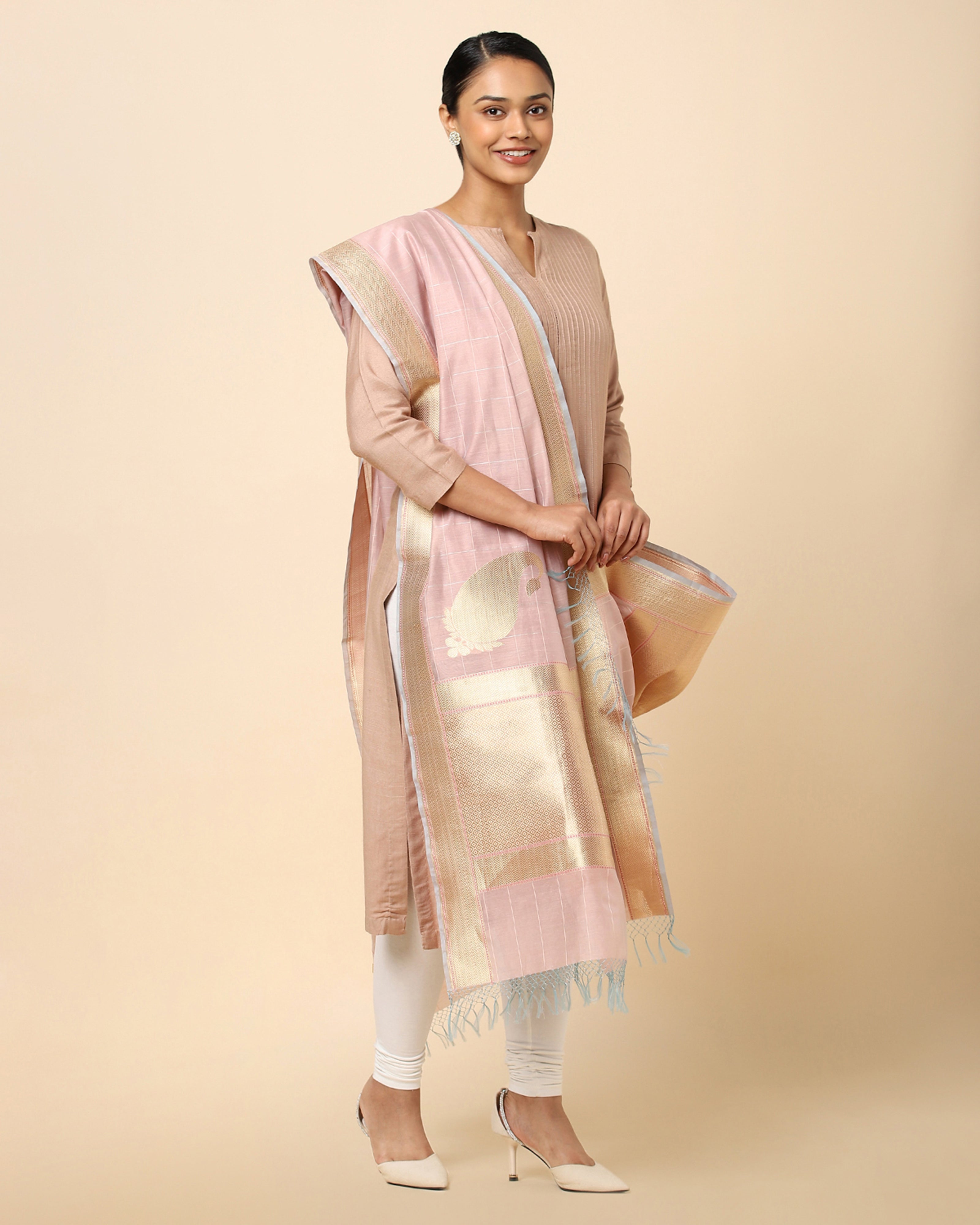 Gayatri Banarasi Kadwa Silk Cotton Dupatta