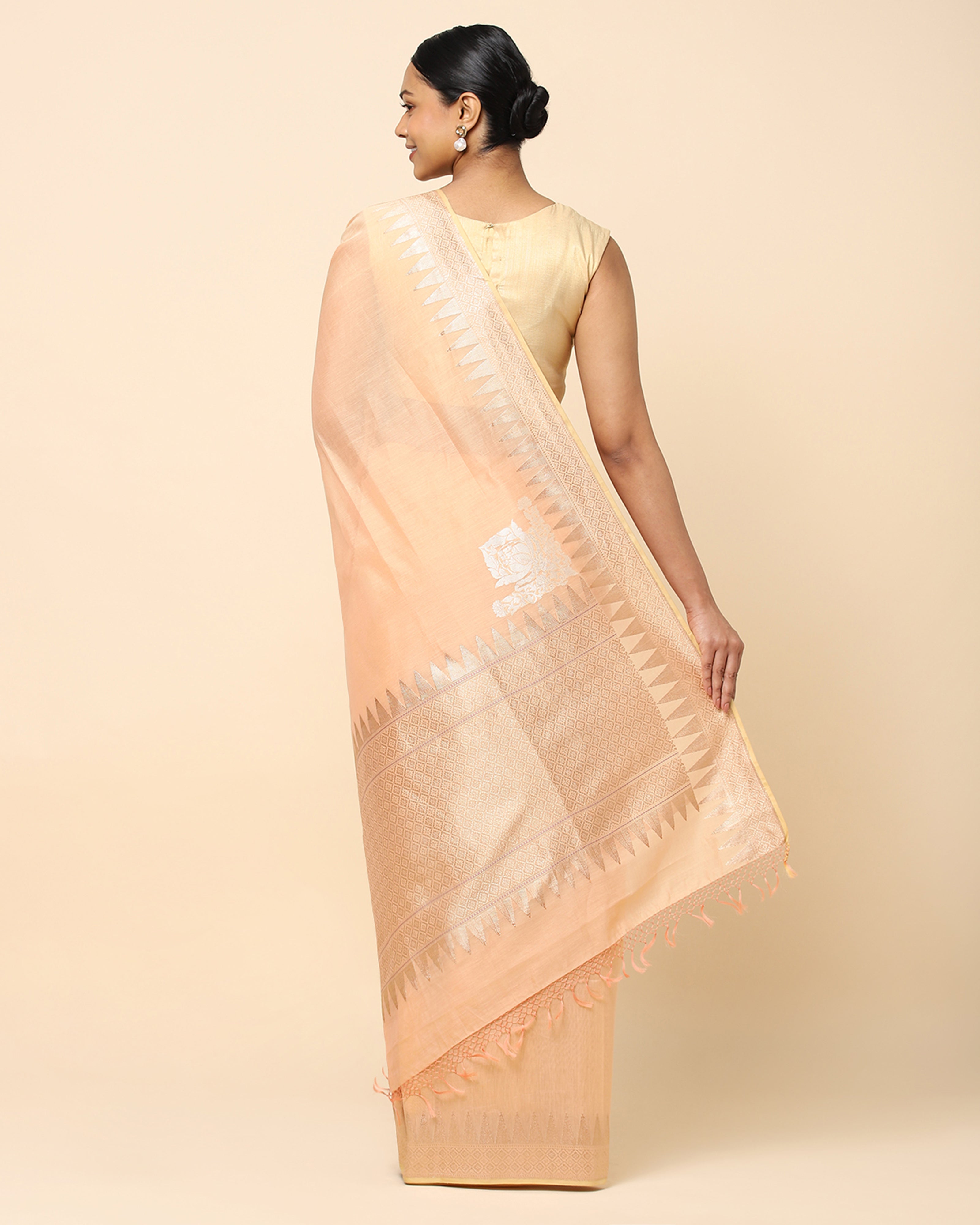 Shivangi Banarasi Kadwa Silk Cotton Saree