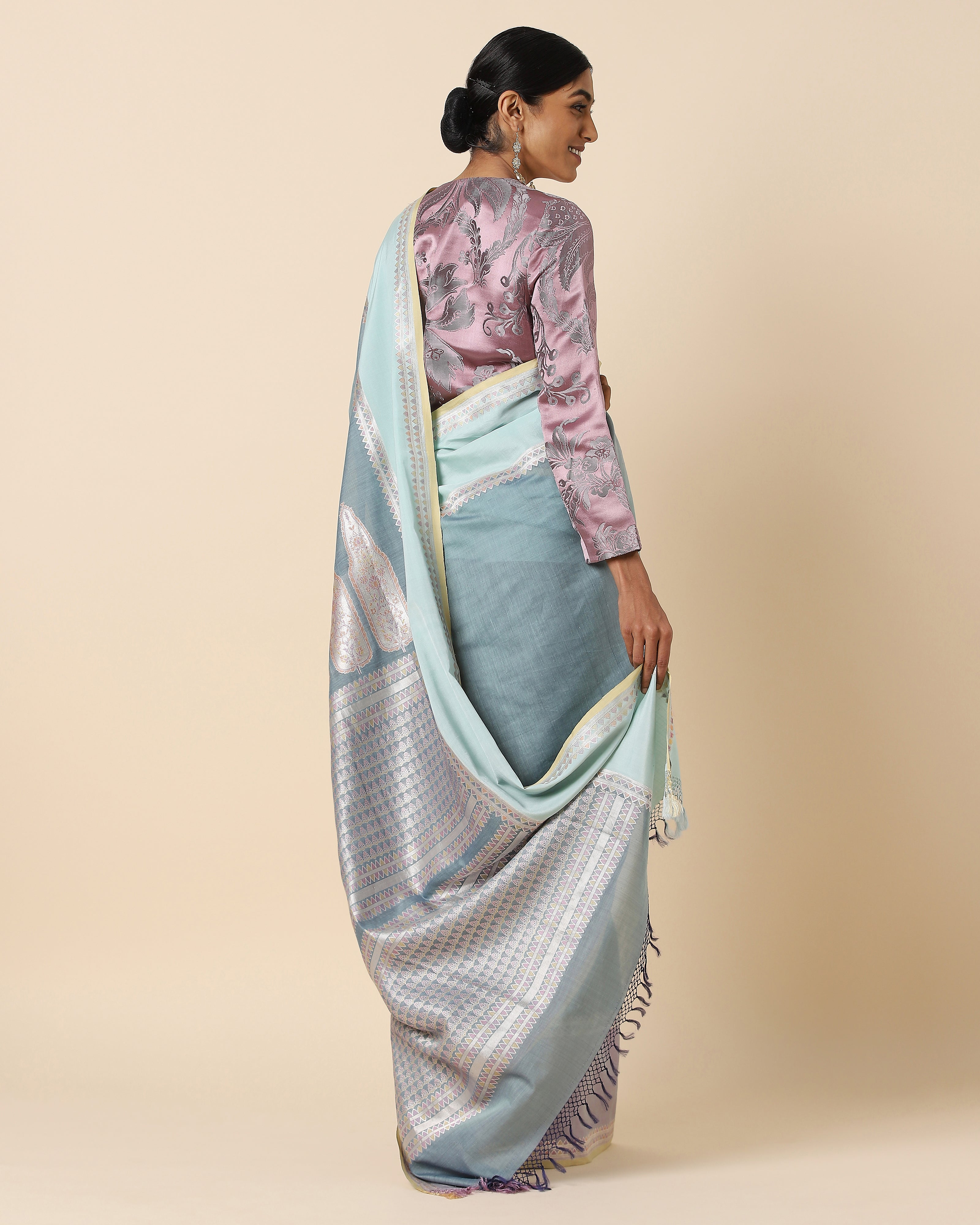 Abeer Banarasi Kadwa Silk Saree