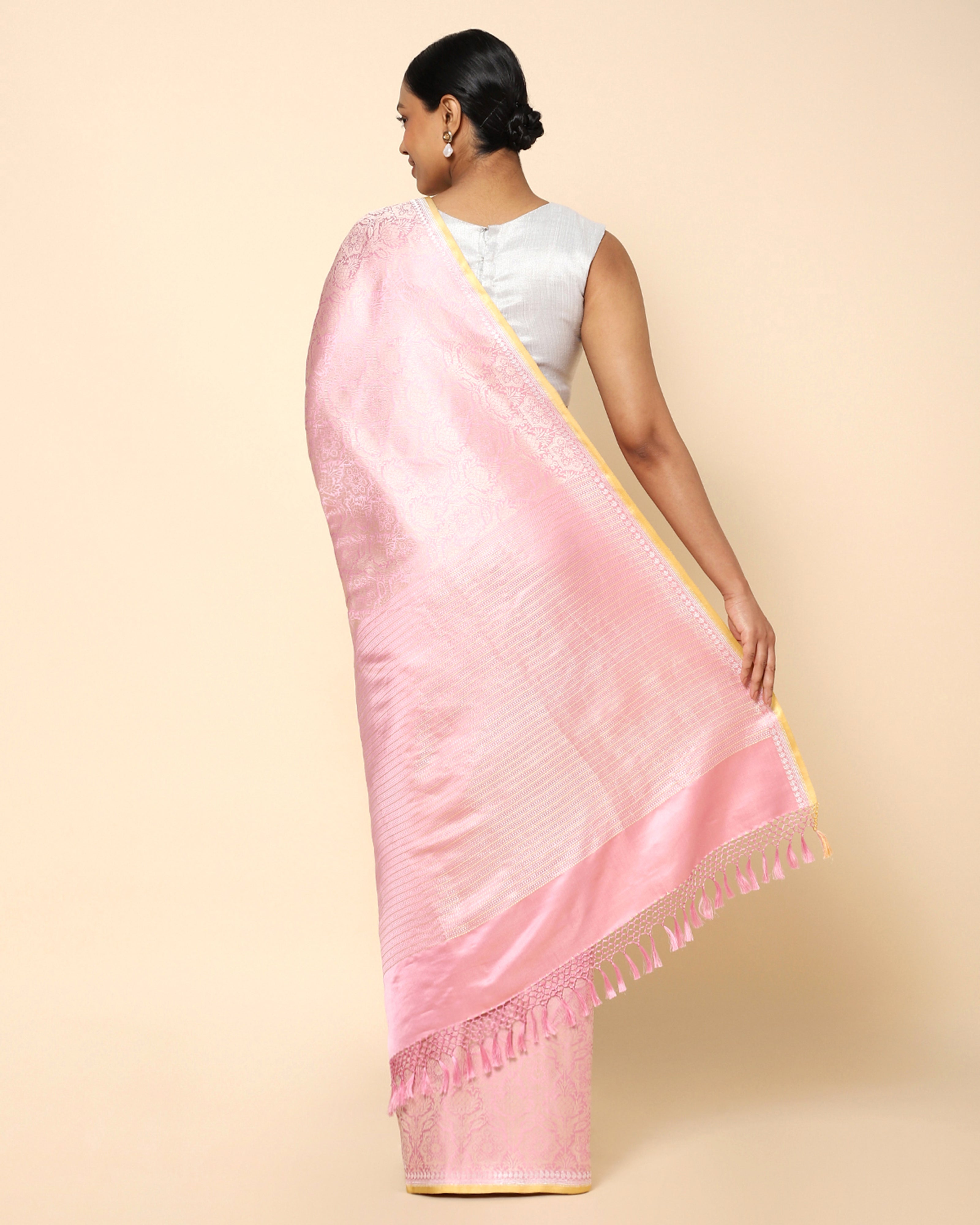 Anvi Banarasi Tanchoi Silk Saree