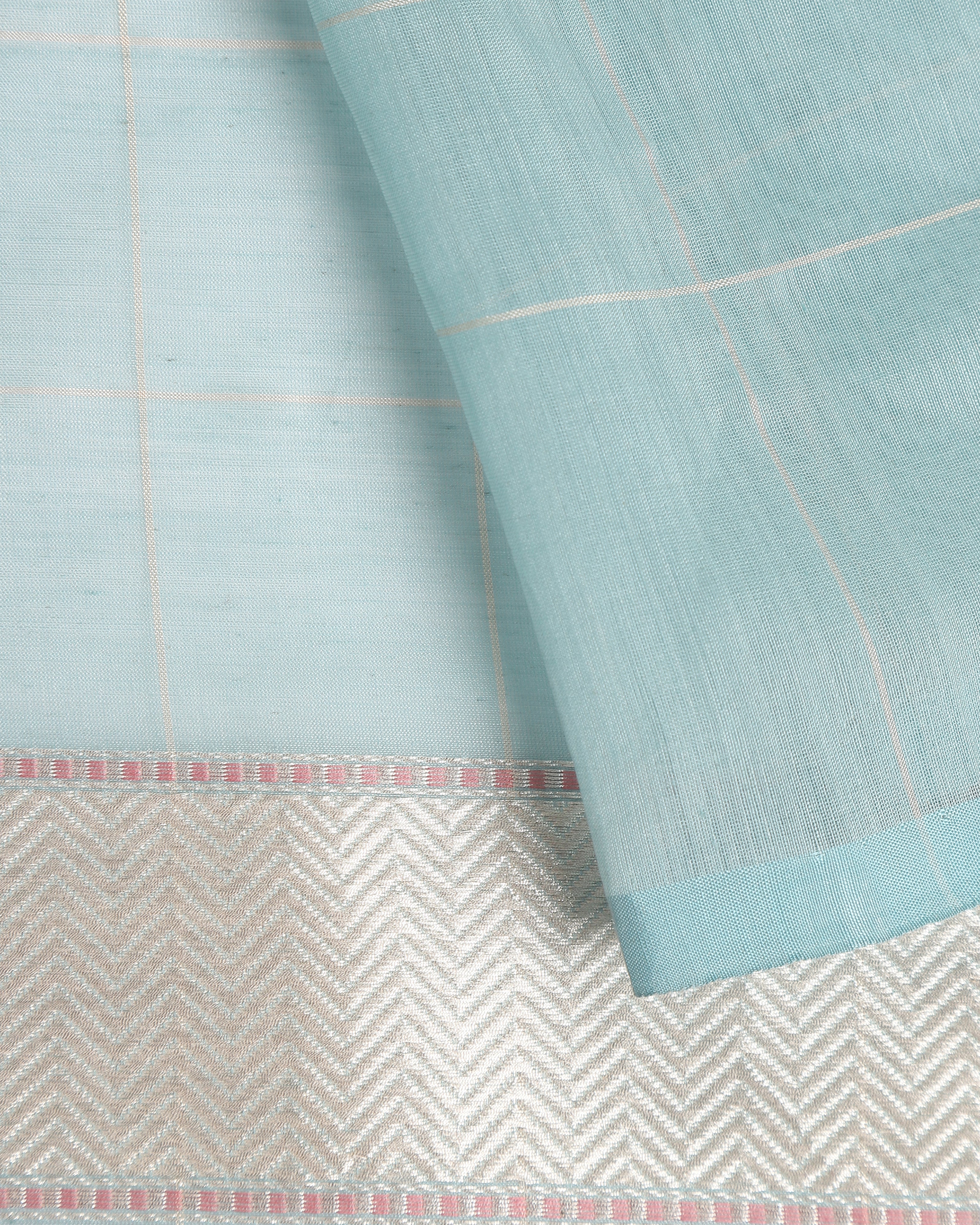 Gayatri Banarasi Kadwa Silk Saree