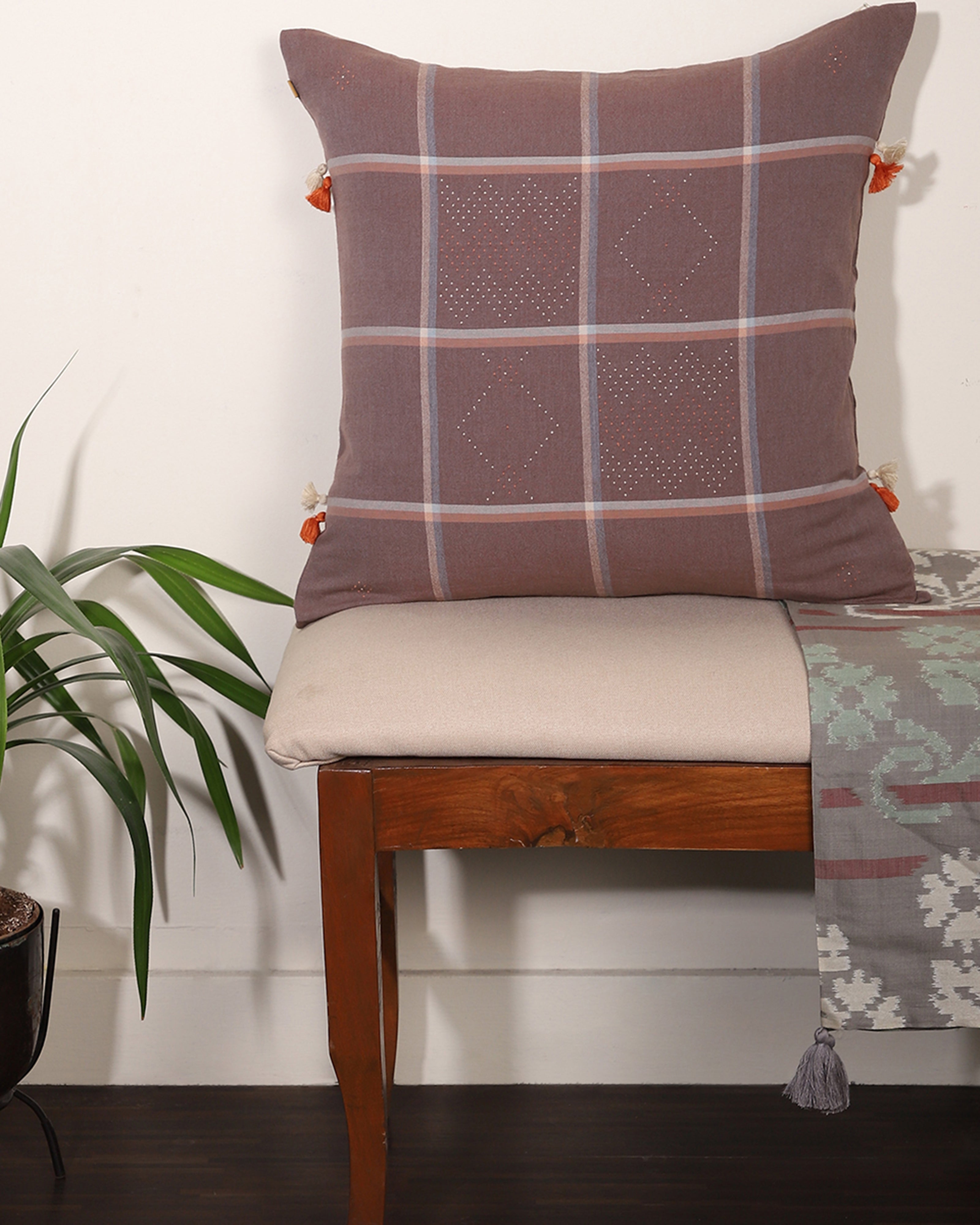 Santos Bhujodi Tangalia Cotton Cushion Cover