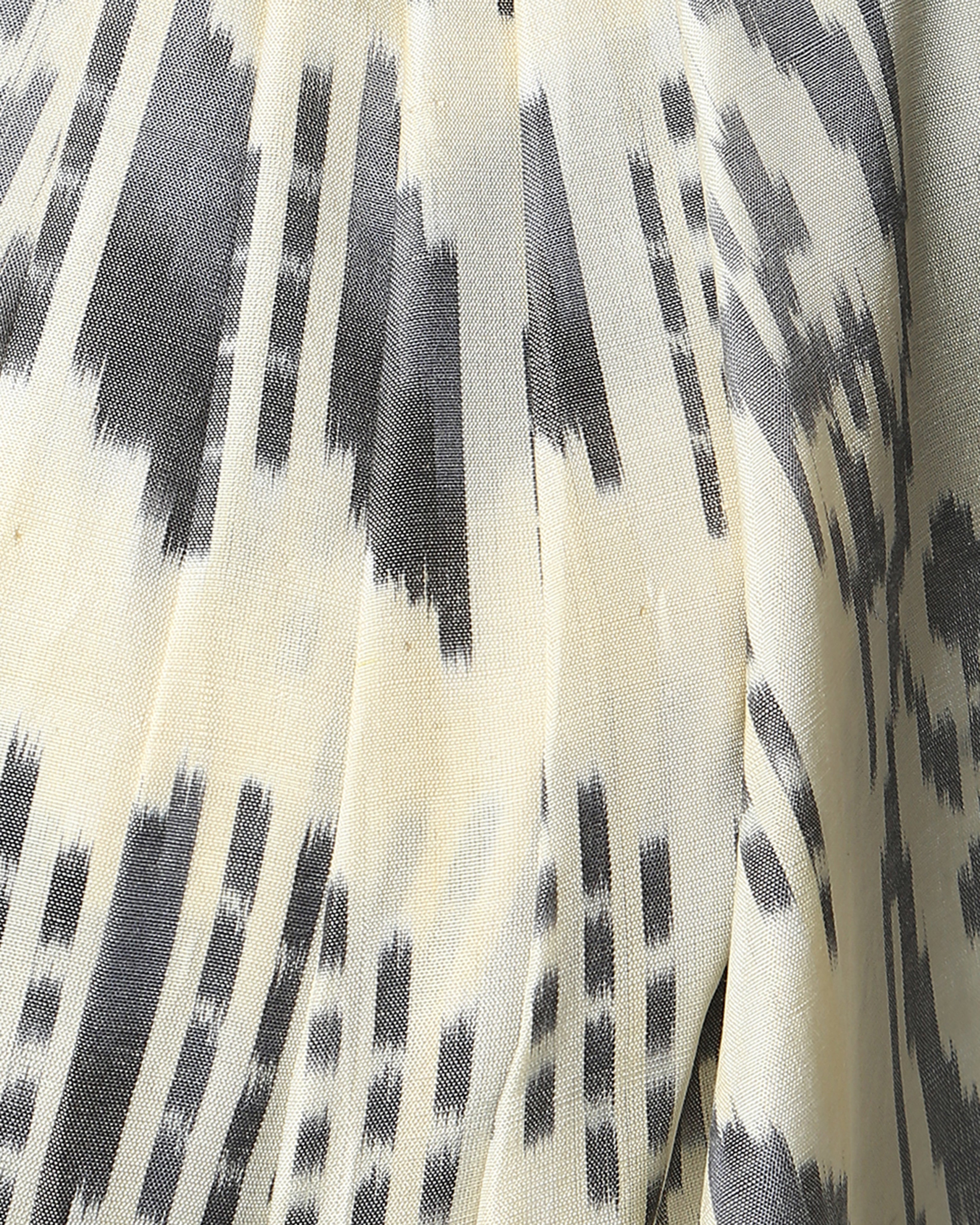 Nirja Pochampally Warp Ikat Silk Cotton Stole