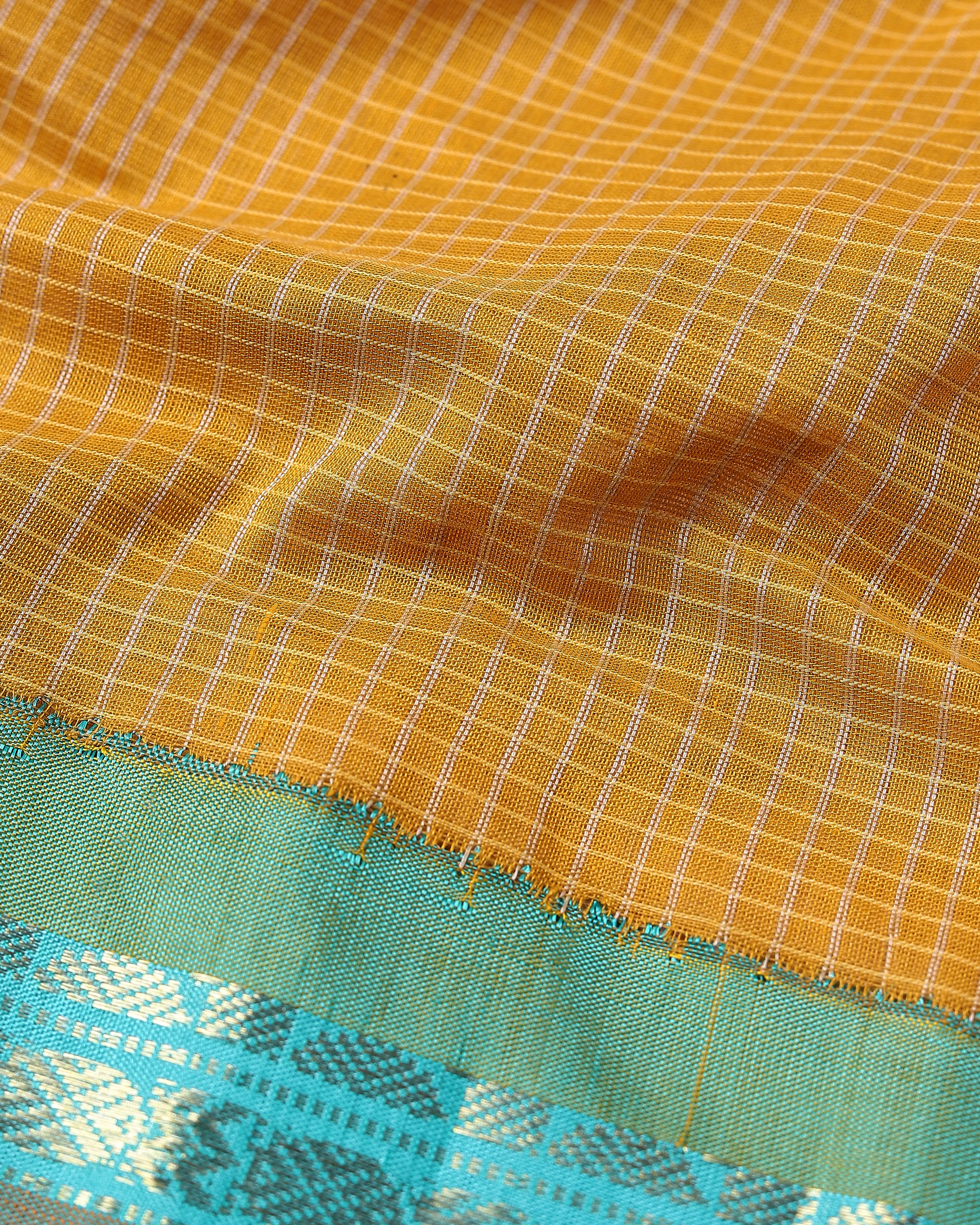 Esra Gadwal Kuttu Weave Cotton Silk Saree