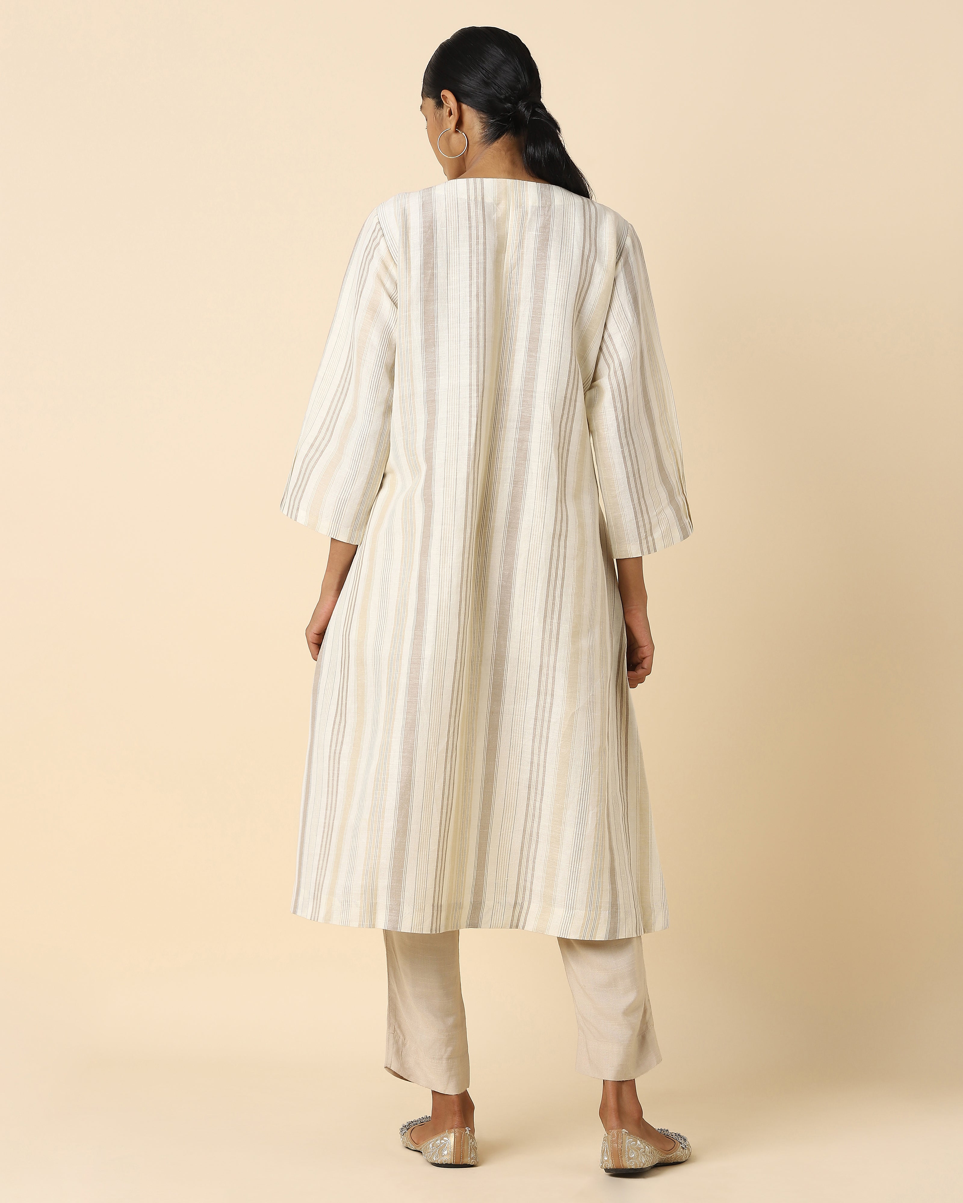 Elsa Bhujodi Plain Weave Cotton Women's Kurta