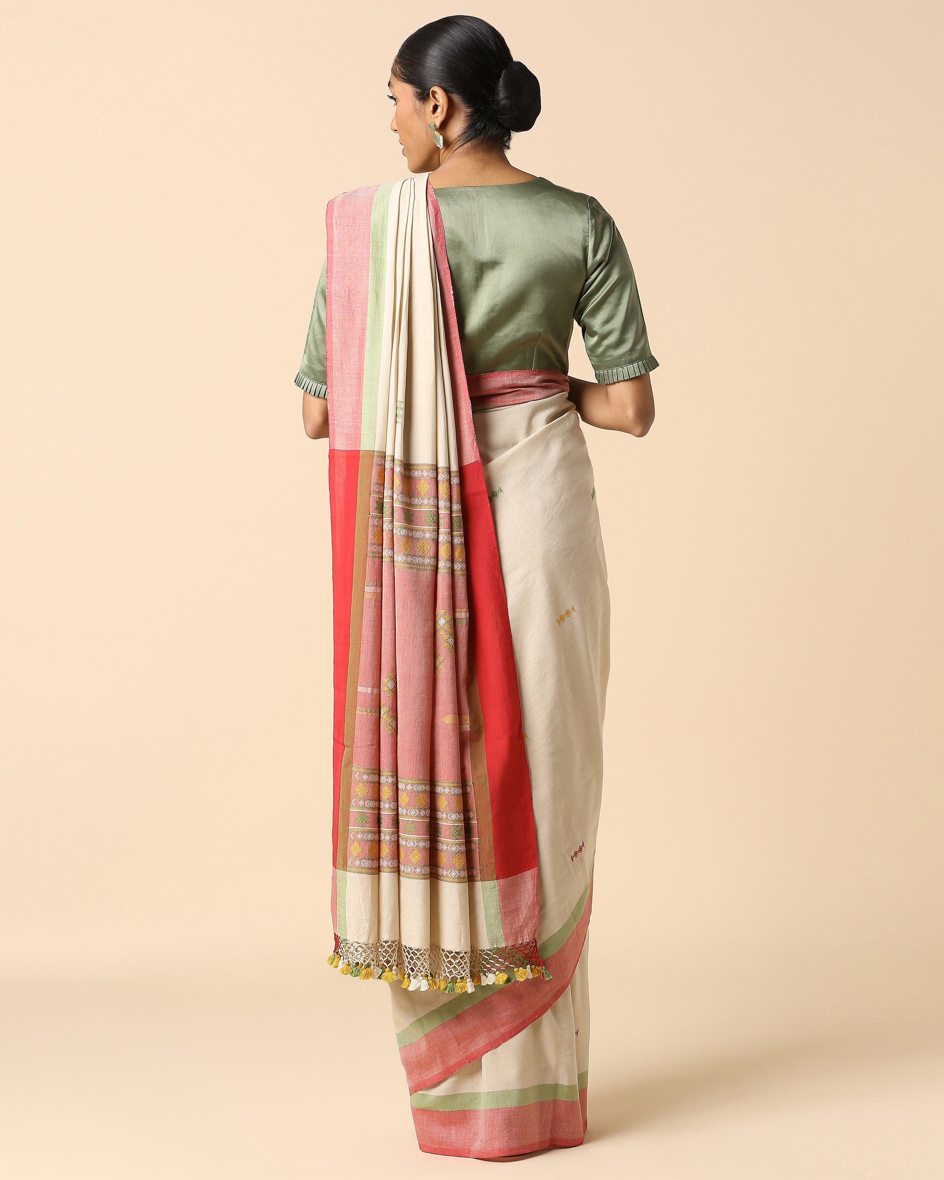 Amun Bhujodi Extra Weft Cotton Saree