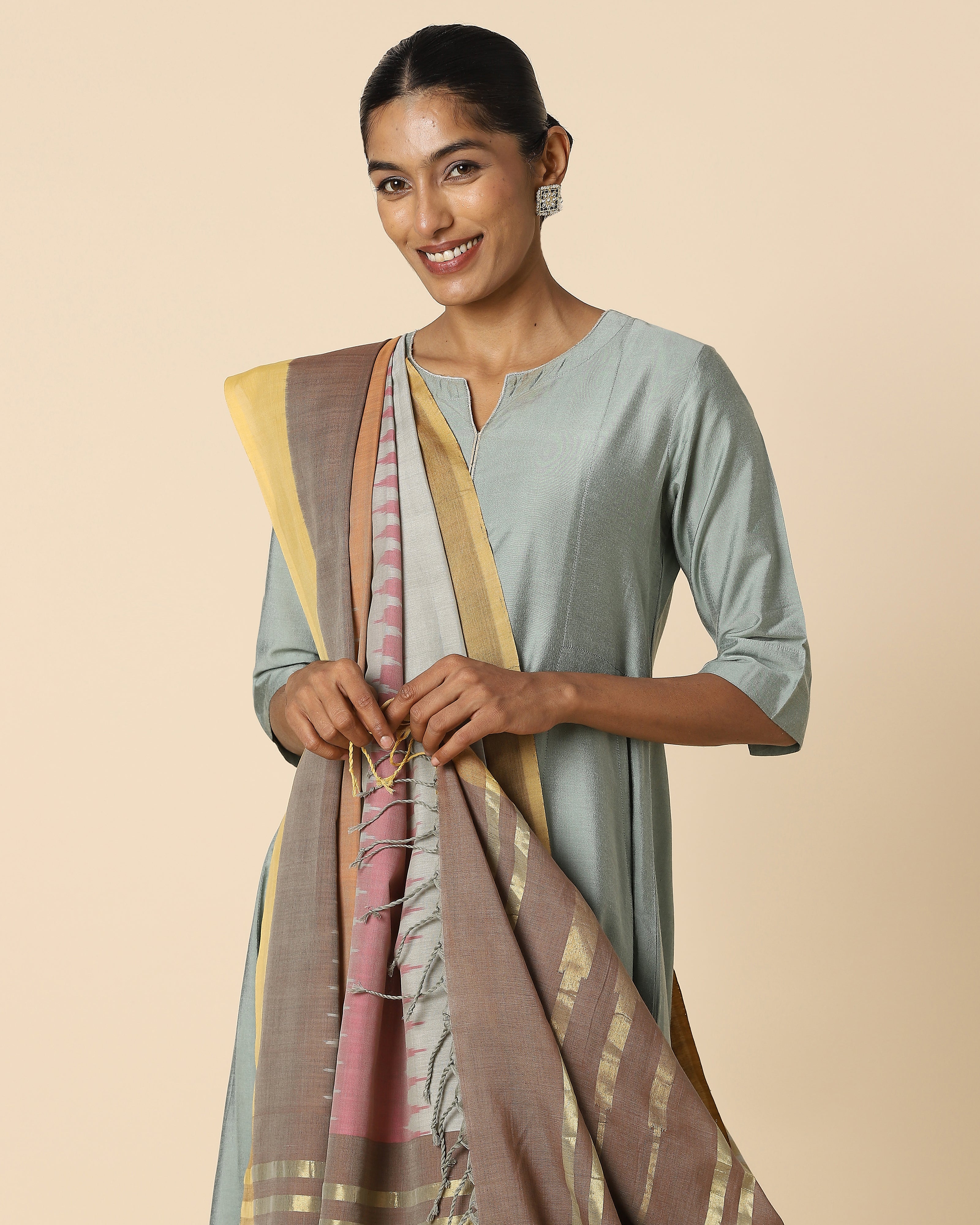 Aadhavi Pochampally Weft Ikat Cotton Dupatta