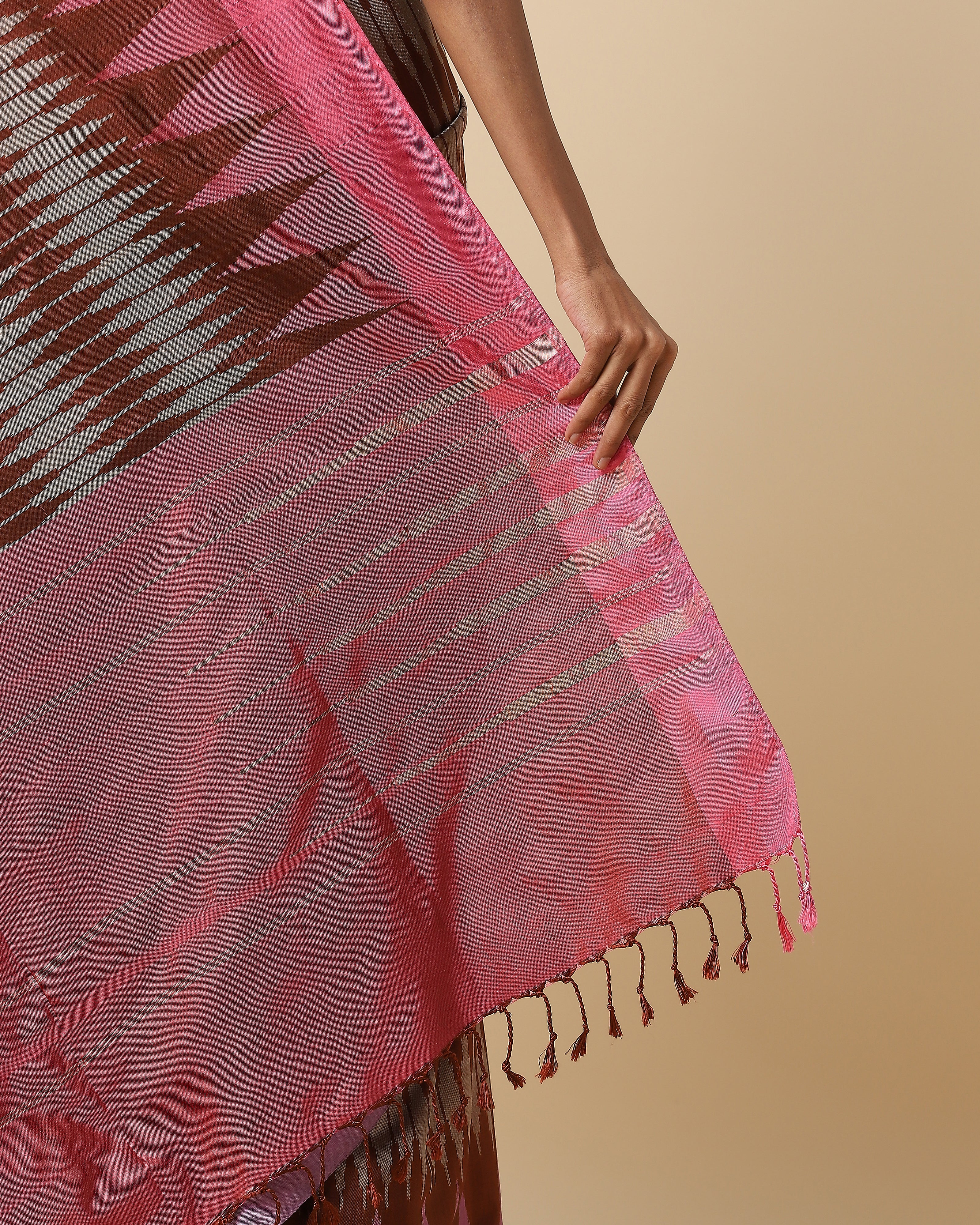 Aabirah Pochampally Weft Ikat Silk Saree