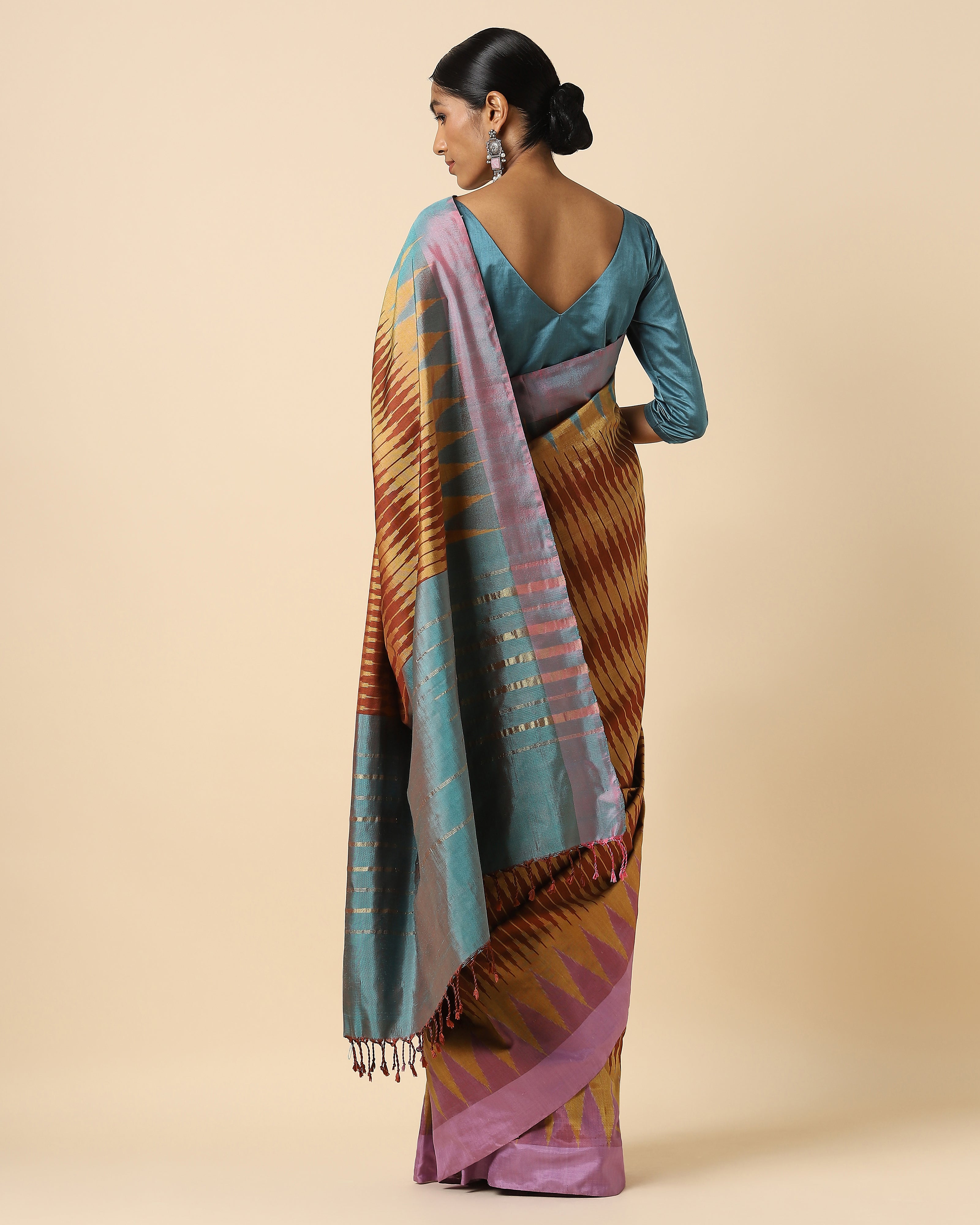 Aabirah Pochampally Weft Ikat Silk Saree
