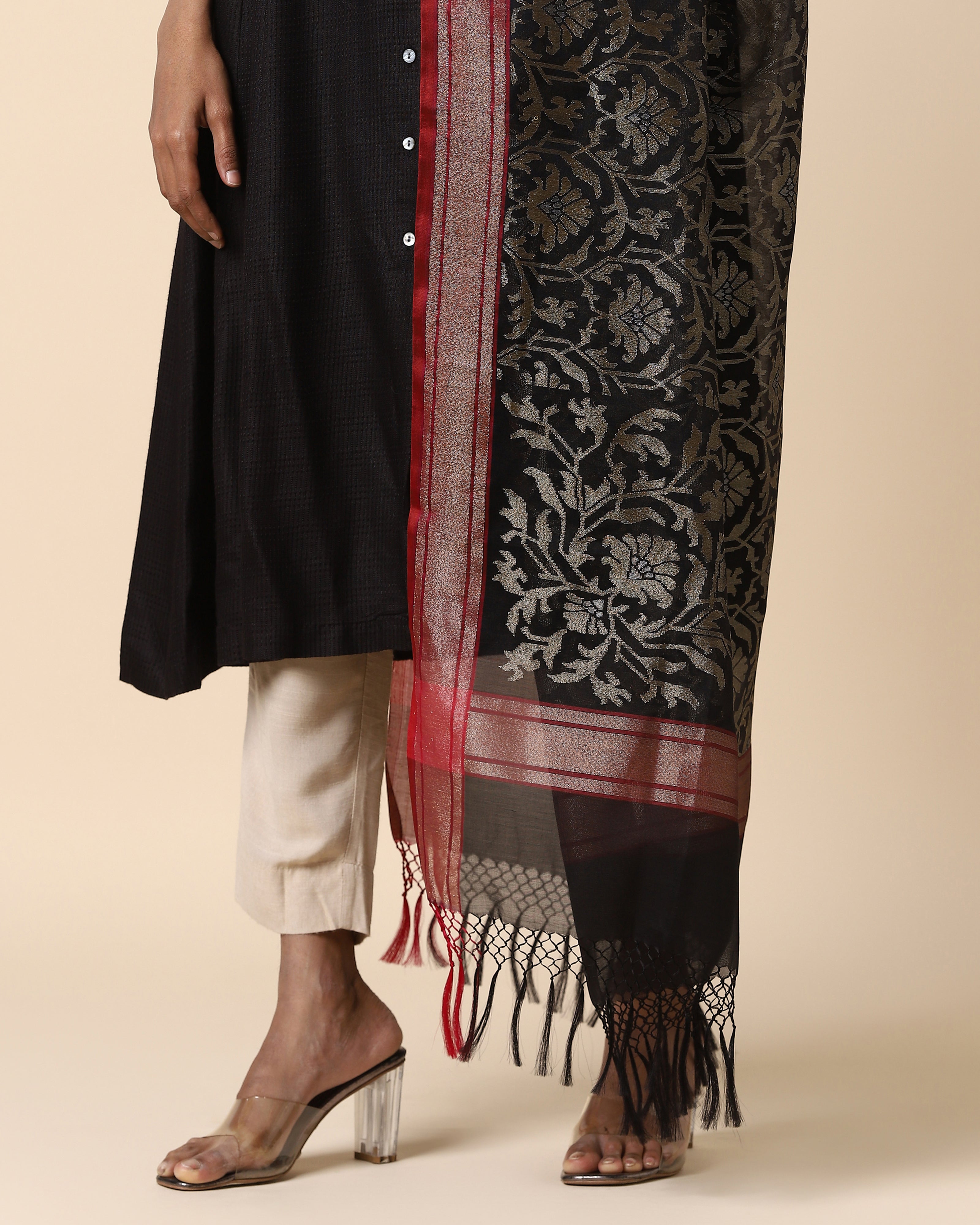 Laksh Banarasi Jamdani Silk Cotton Dupatta