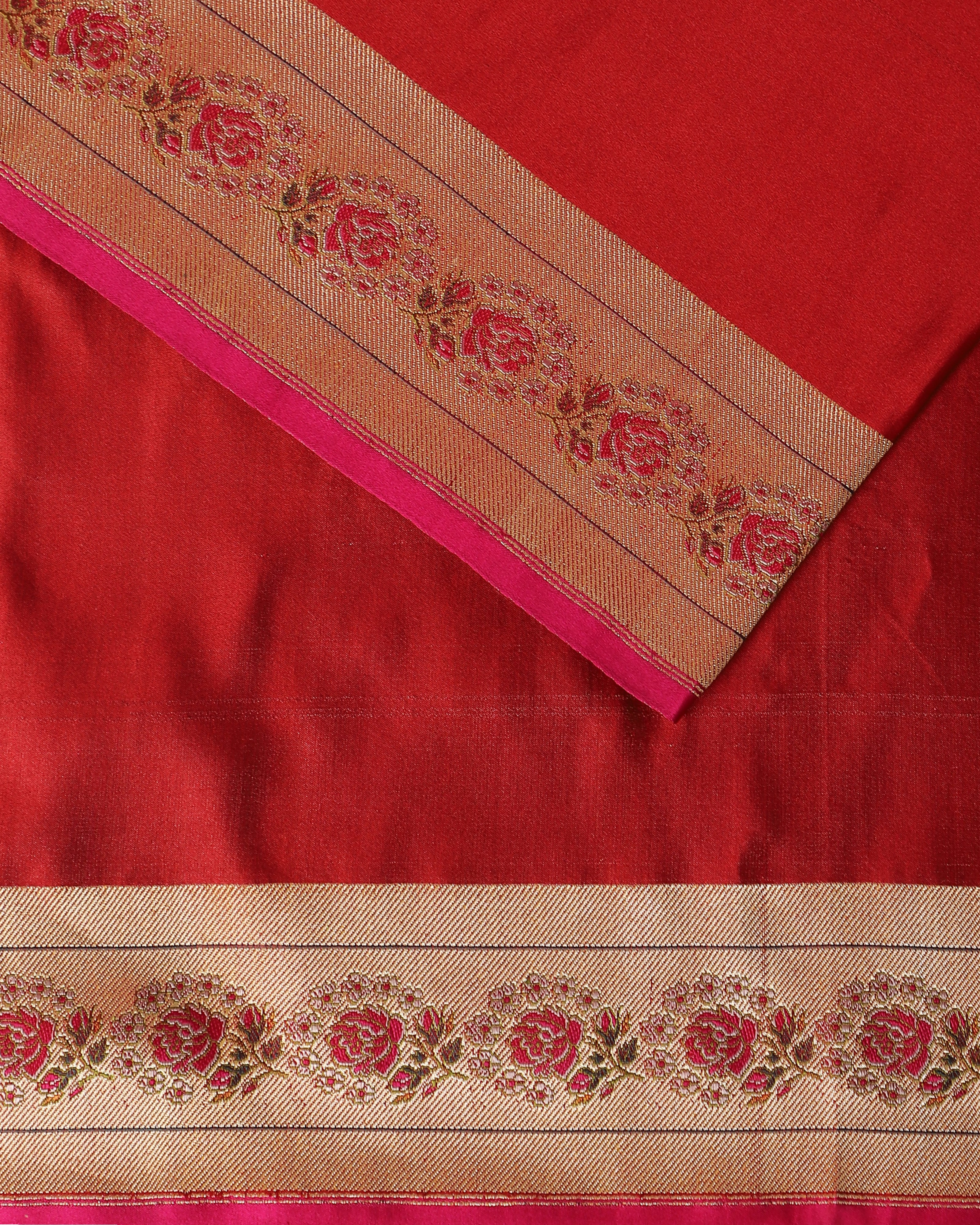 Trella Banarasi Tanchoi Silk Saree