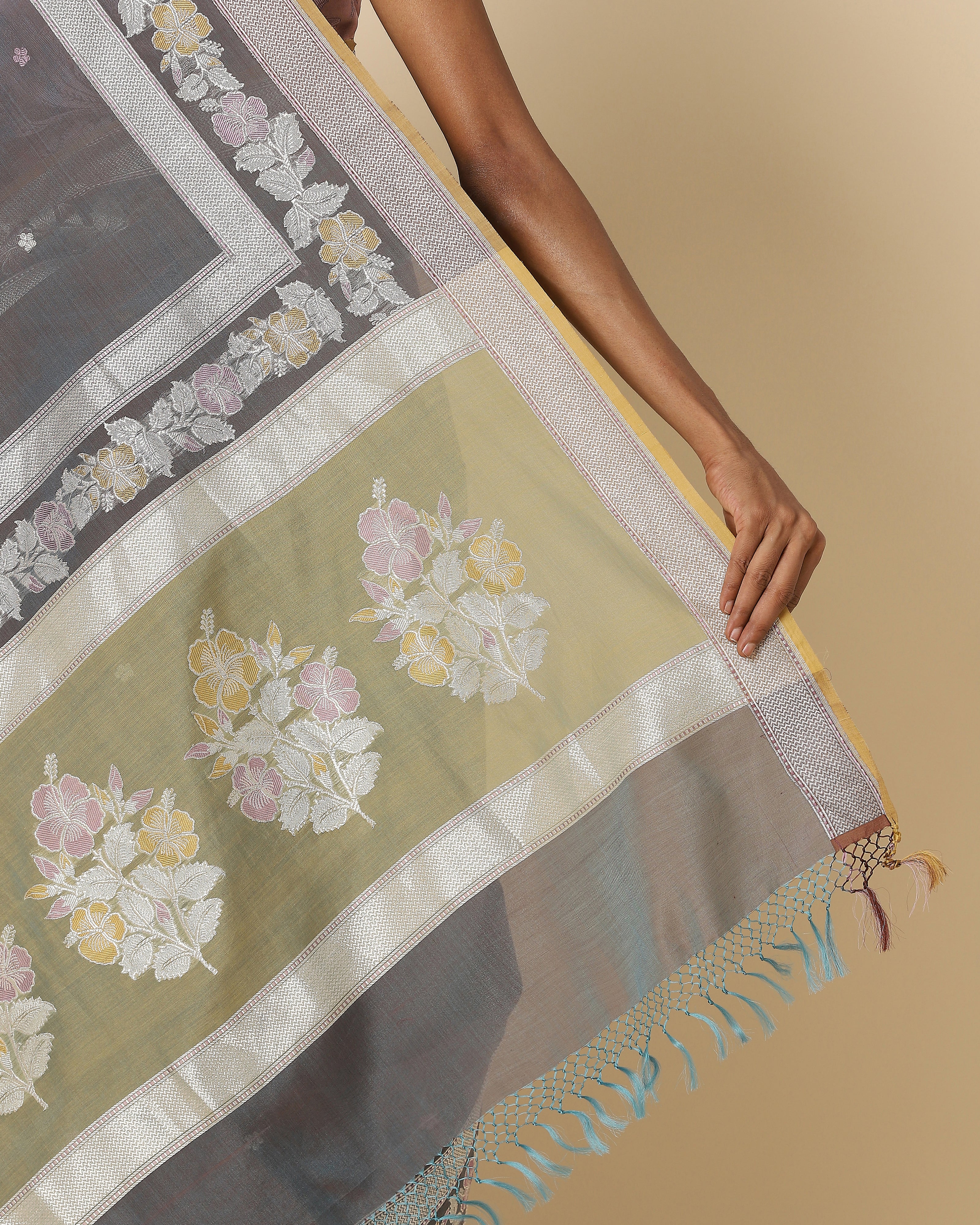 Gudhal Banarasi Kadwa Silk Cotton Saree