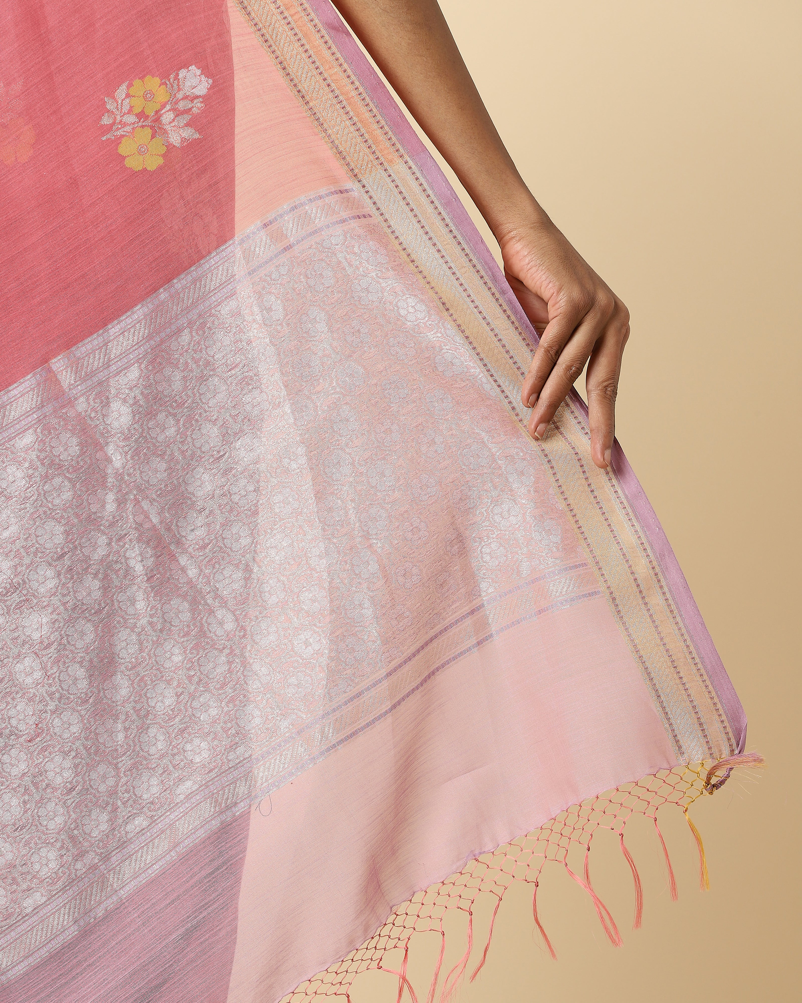 Paarul Banarasi Ektara Kadwa Silk Cotton Saree