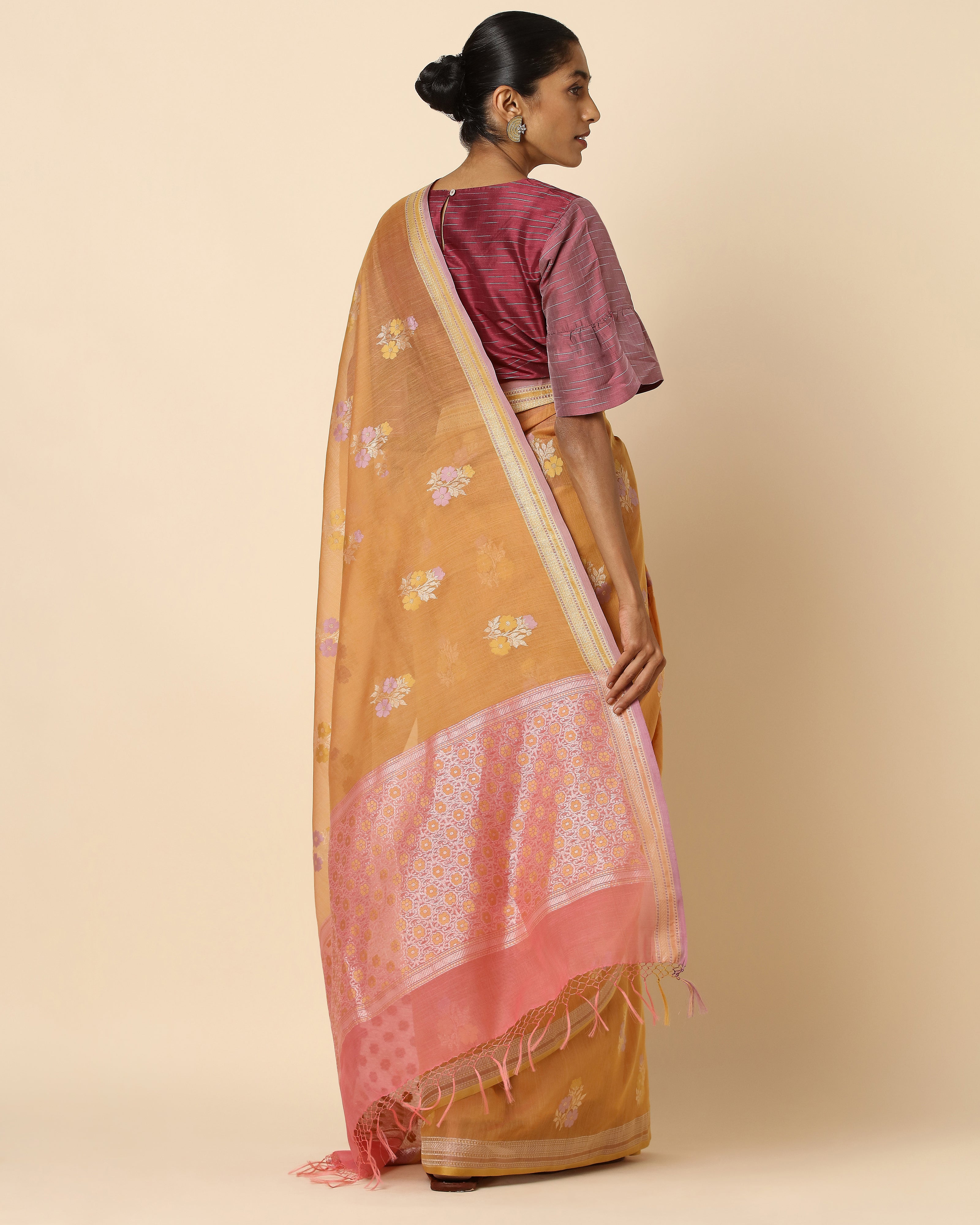 Paarul Banarasi Ektara Kadwa Silk Cotton Saree