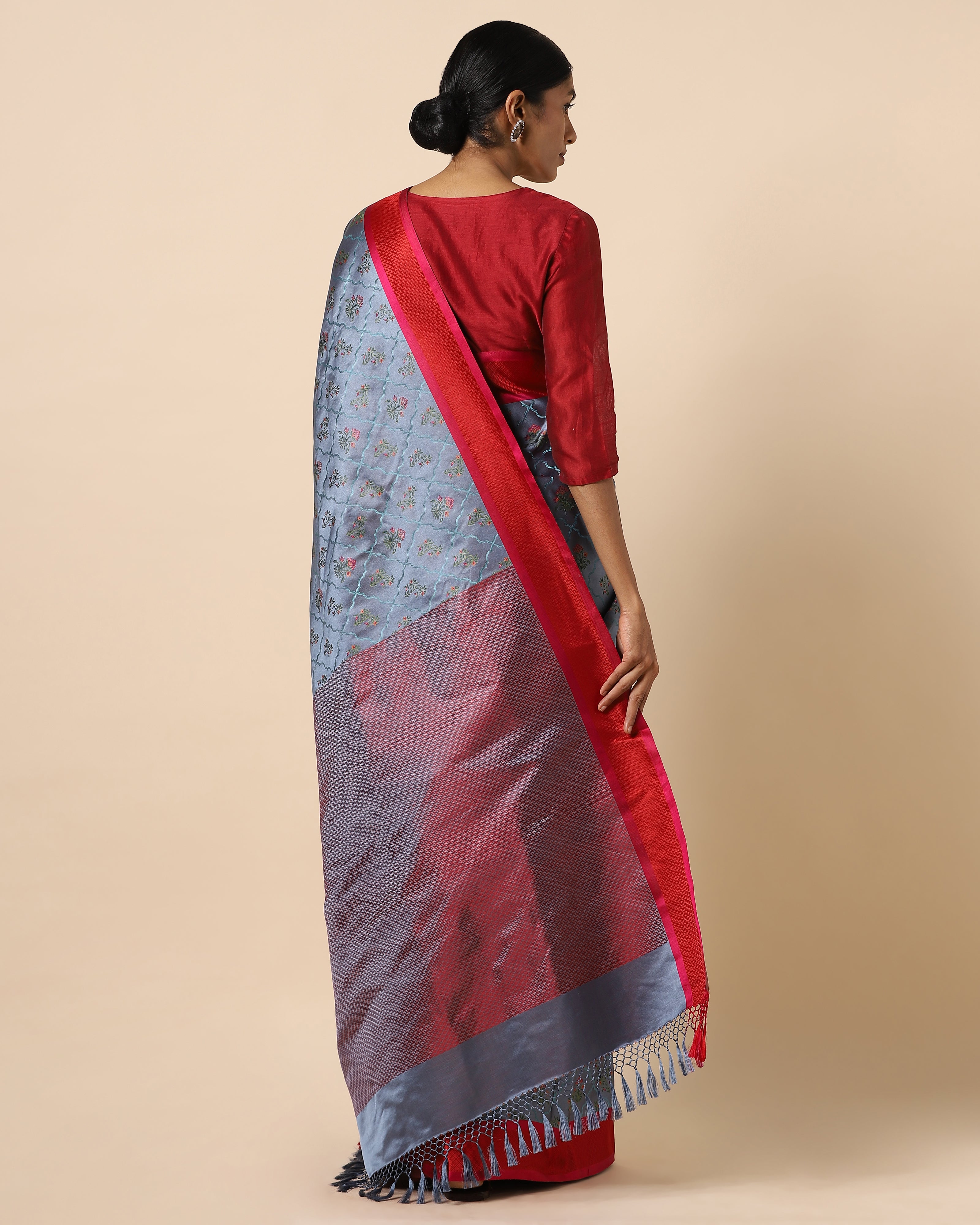 Minisha Banarasi Tanchoi Silk Saree