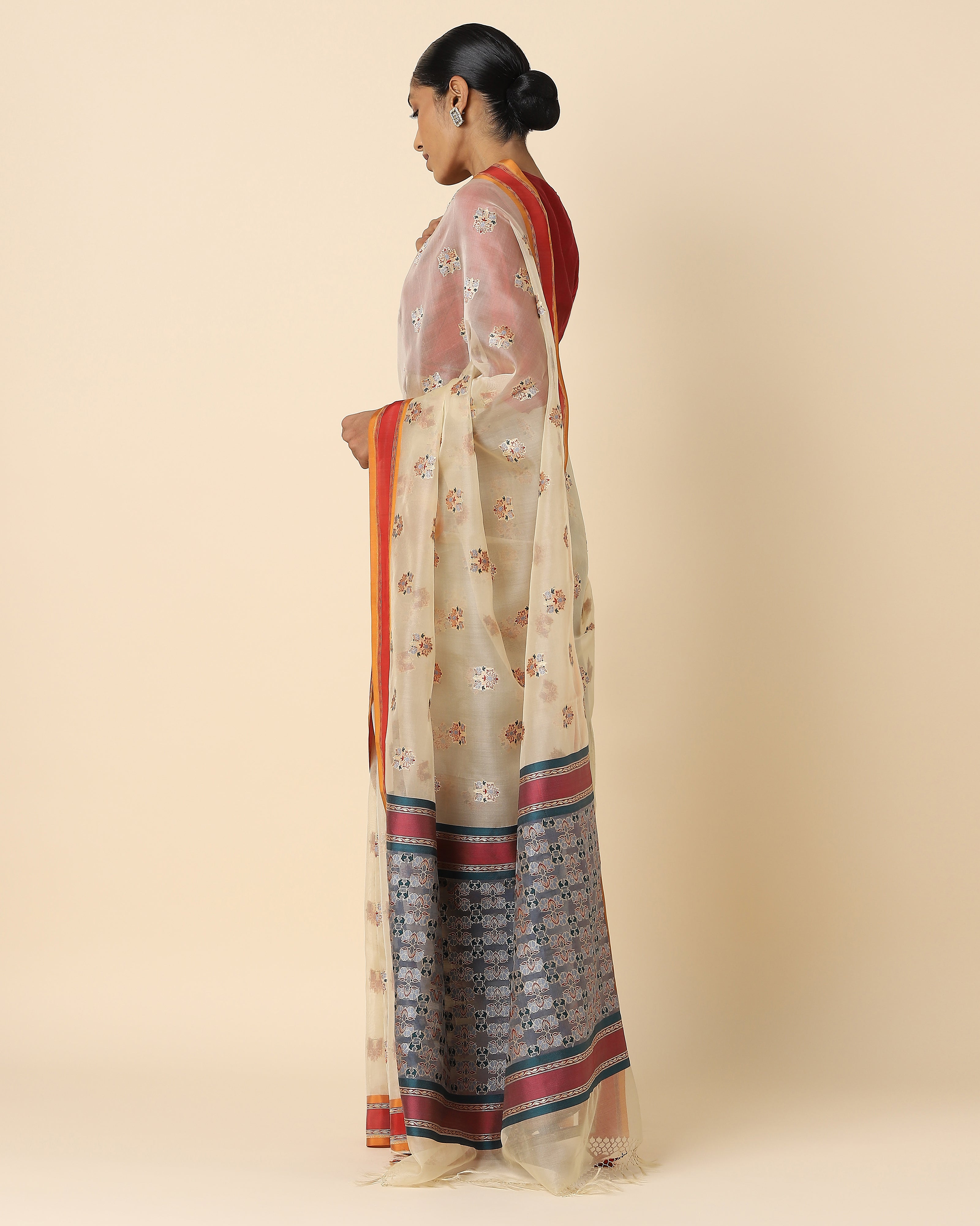 Prarthi Banarasi Kadwa Silk Saree