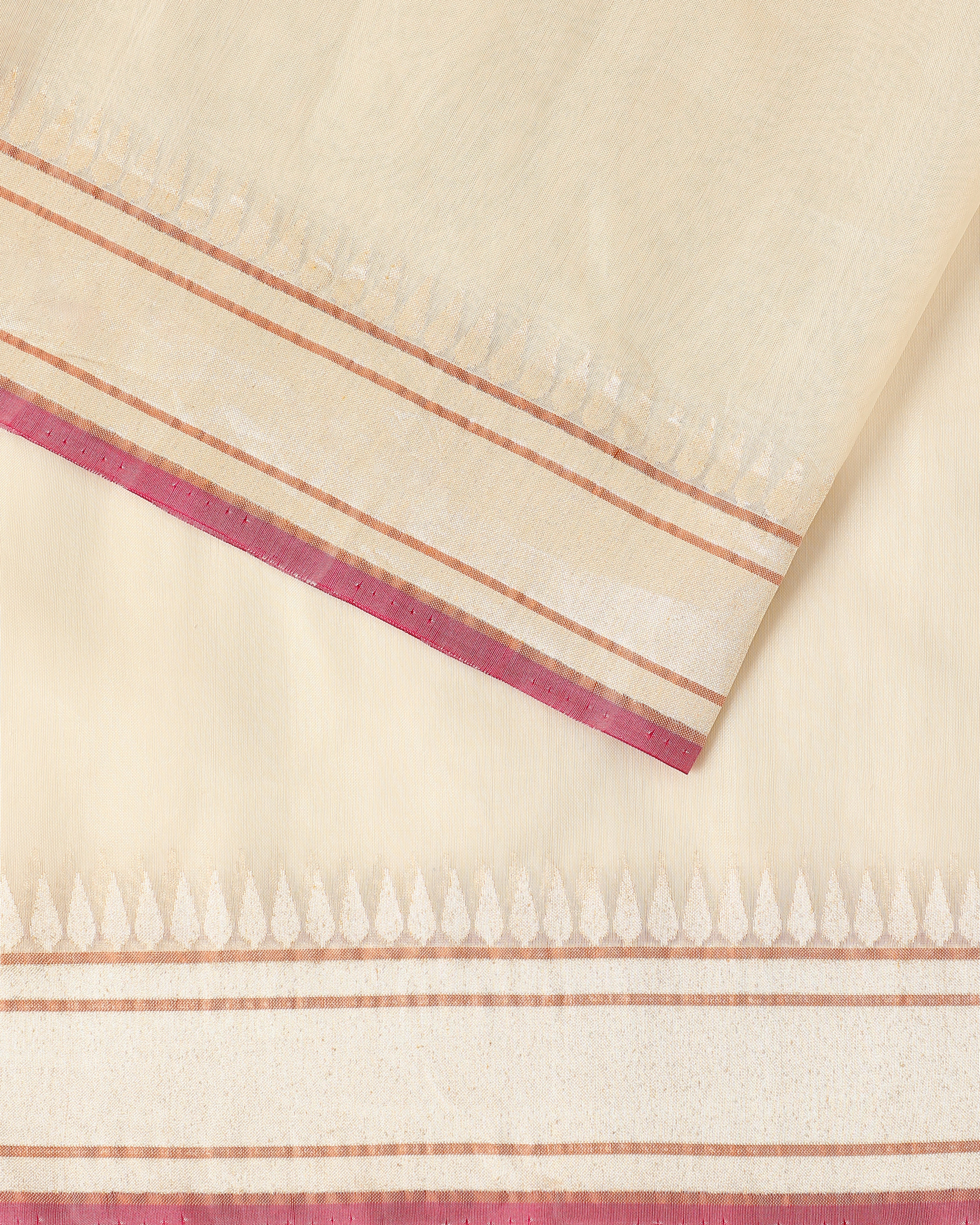 Ishank Banarasi Jamdani Silk Cotton Saree