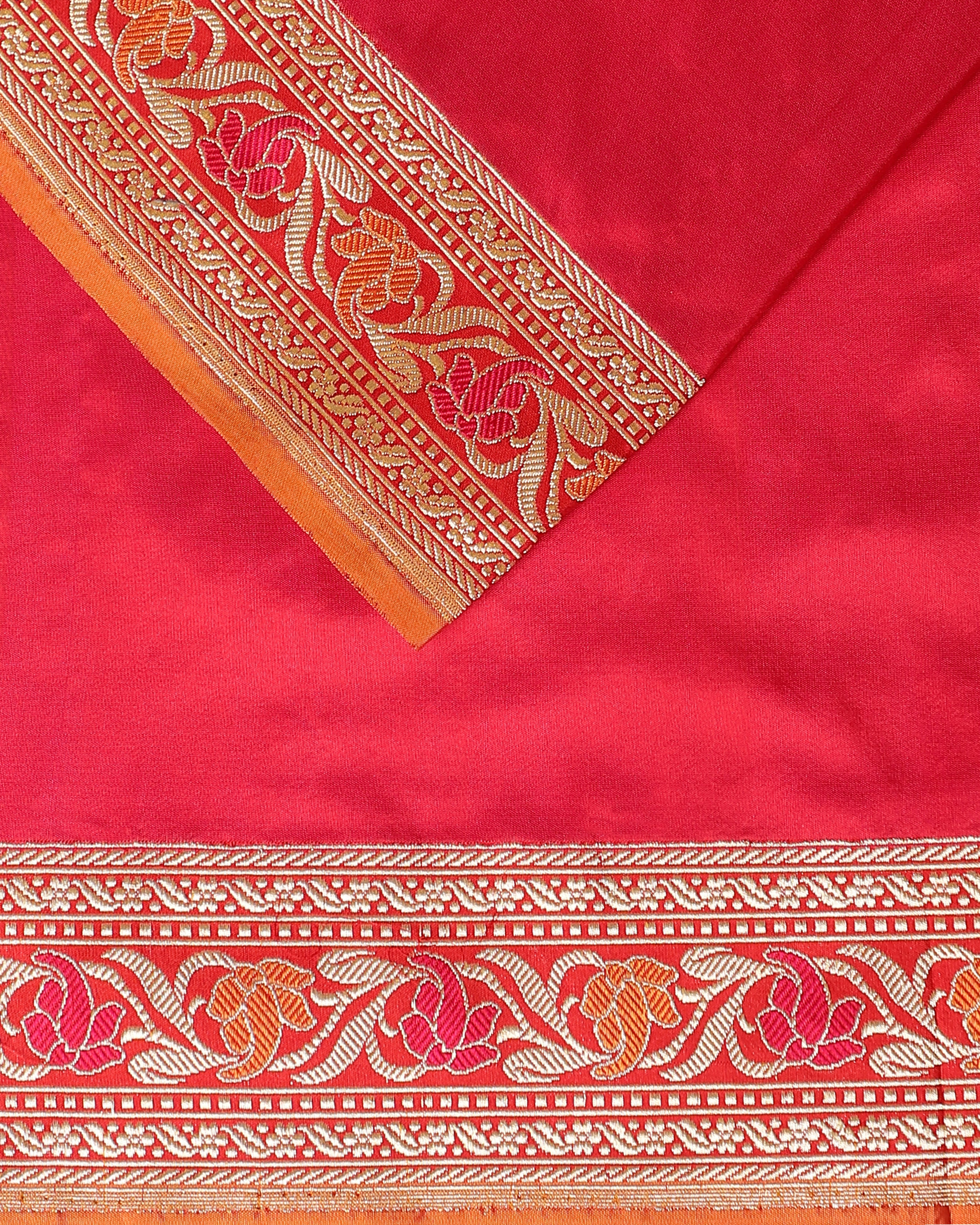Vivaan Banarasi Kadwa Silk Saree