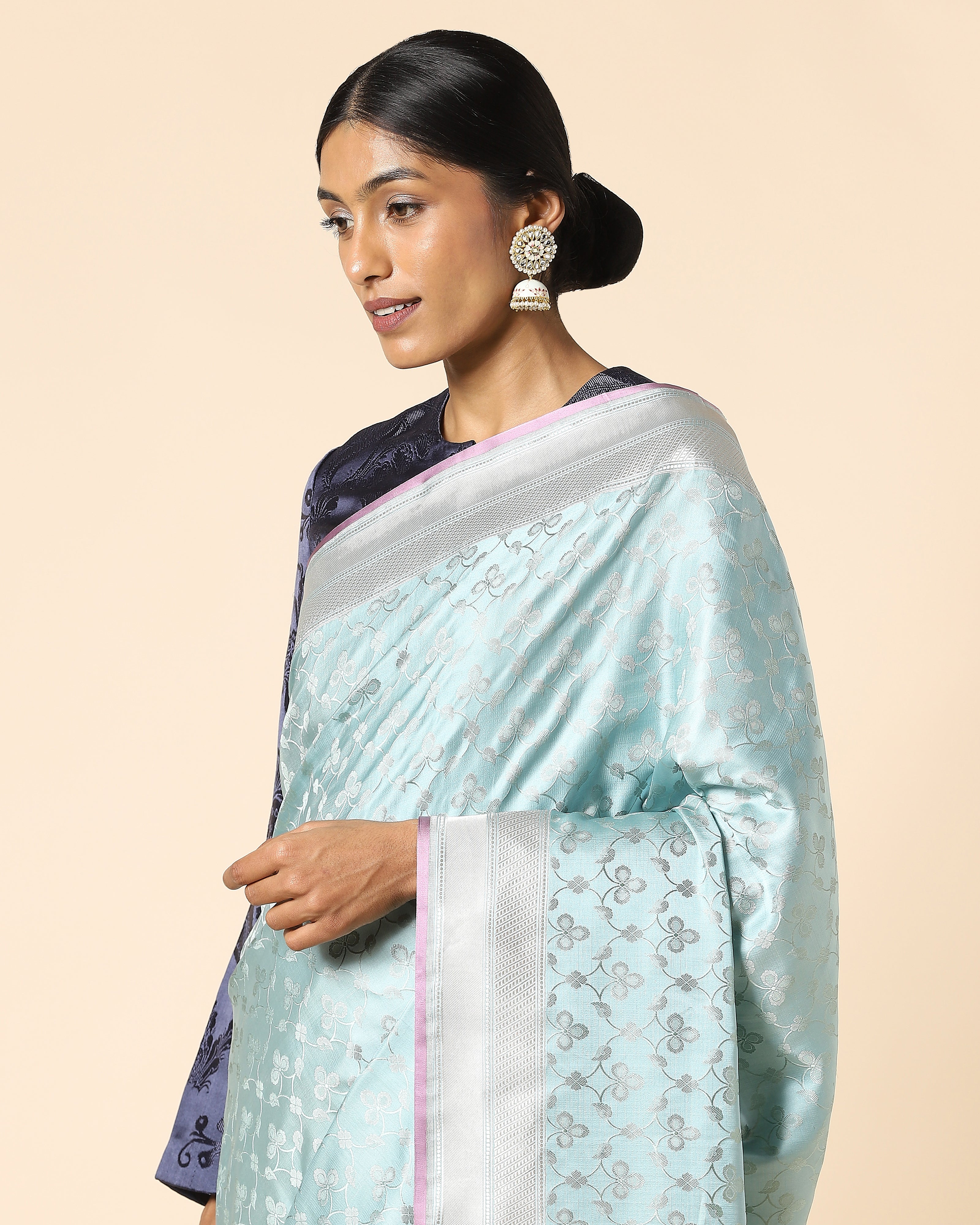 Saanvi Banarasi Tanchoi Silk Saree