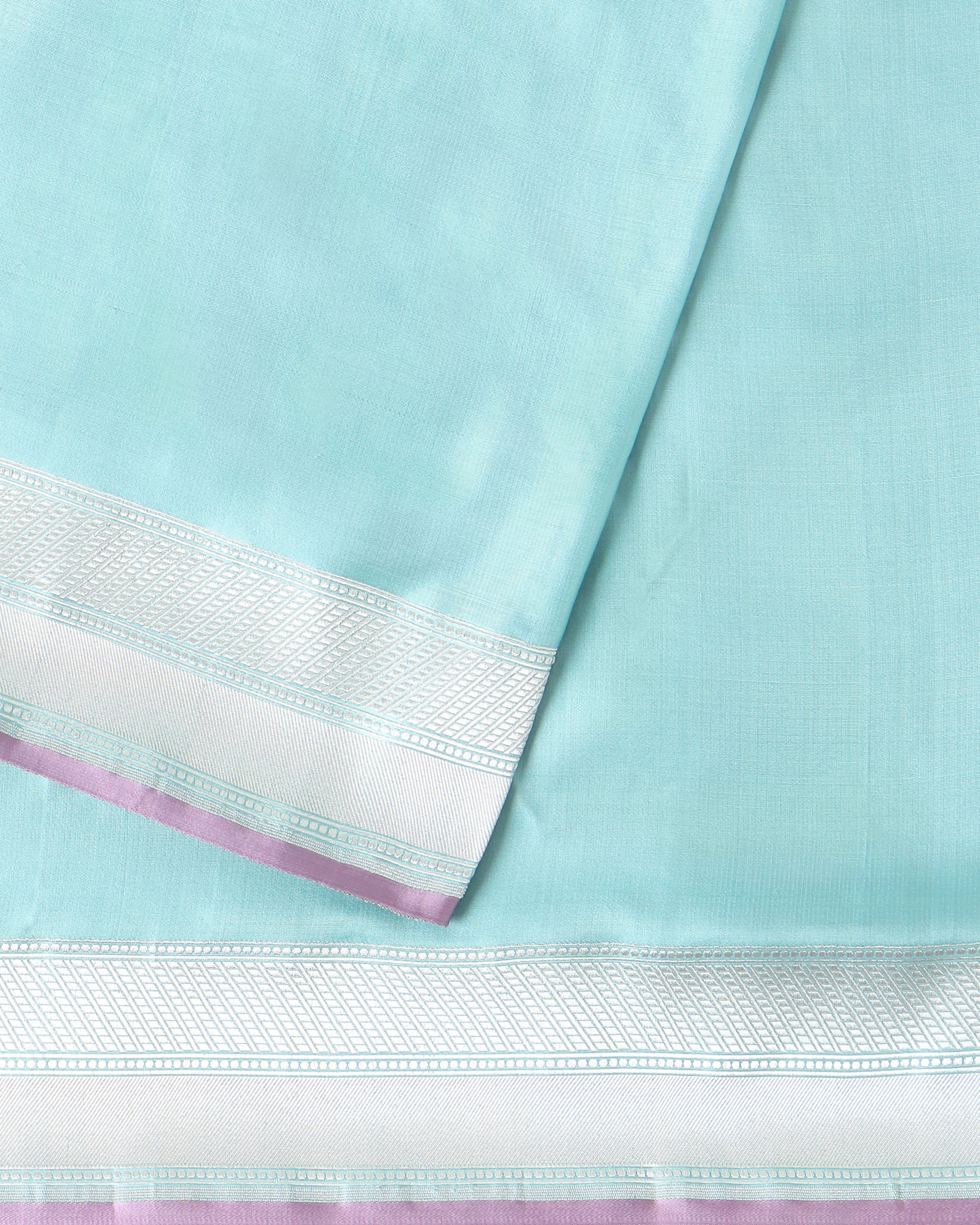 Saanvi Banarasi Tanchoi Silk Saree